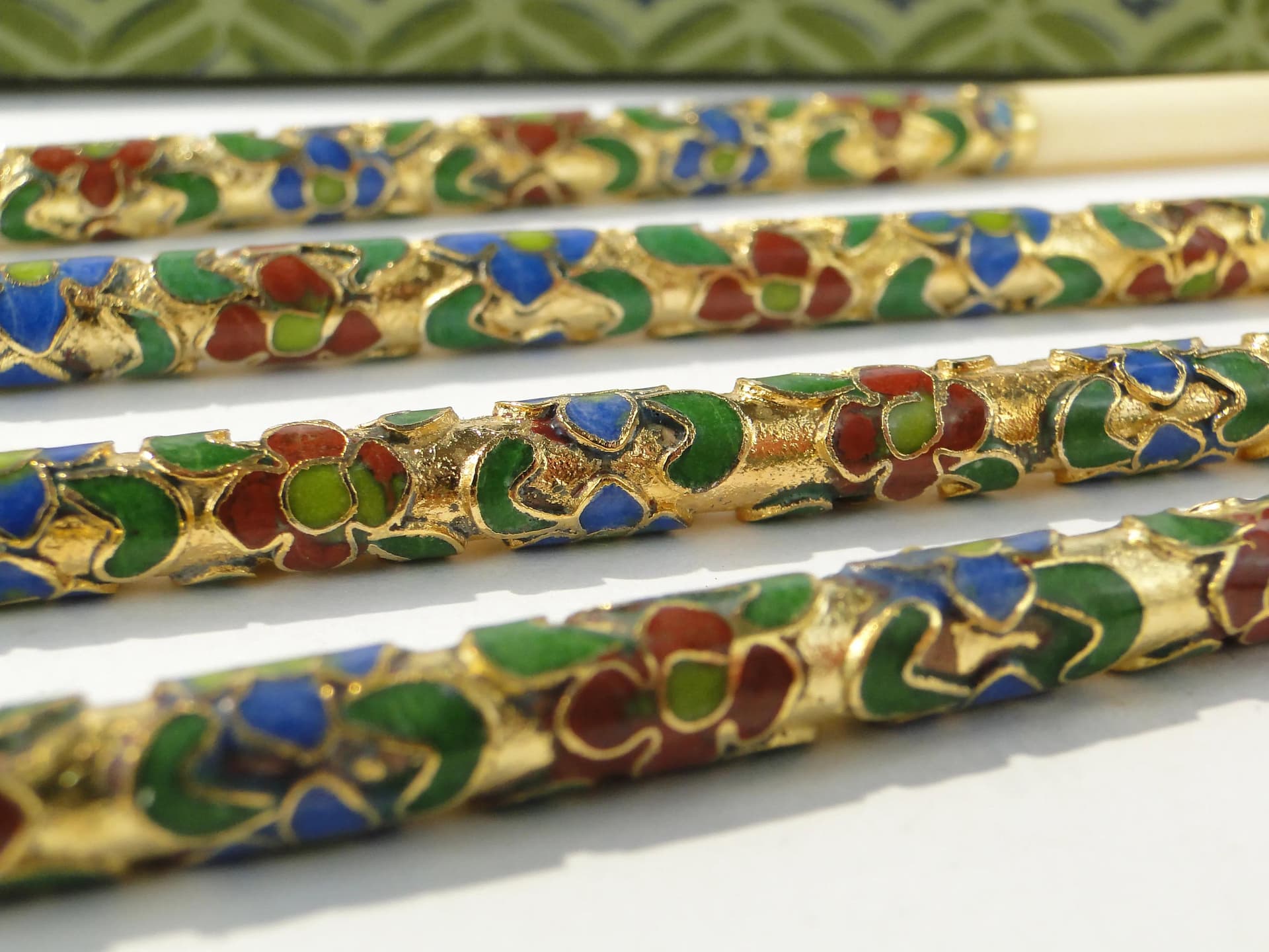 Komplet pałeczek cloisonné, wielokolorowy, Chiny, lata 50. - 163362