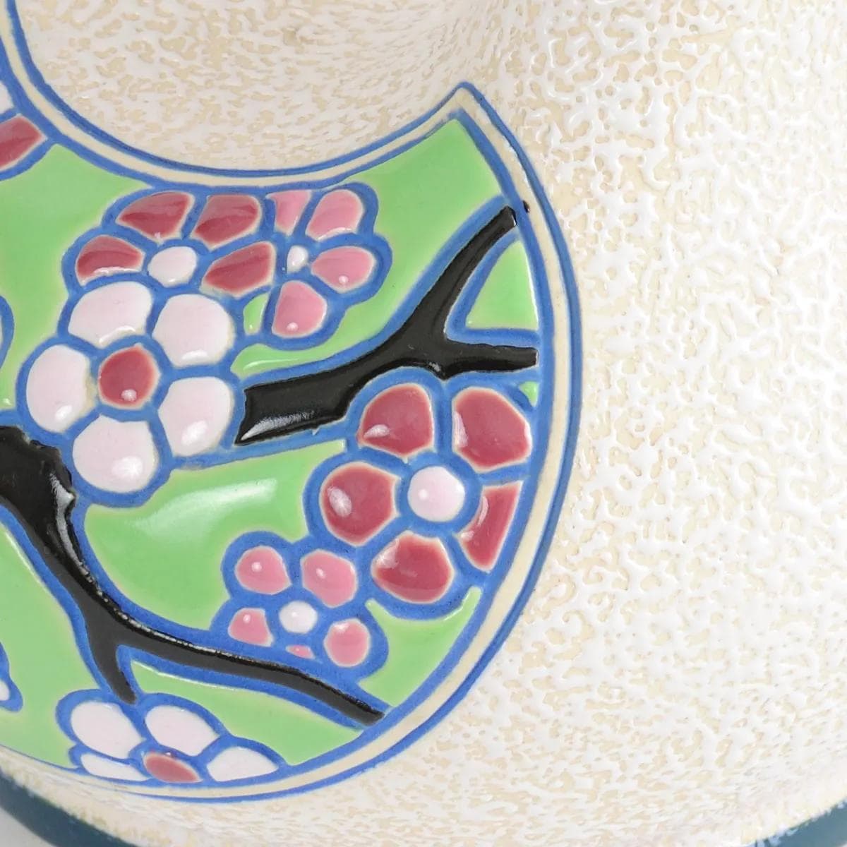 Vase Amphora, ivory, ceramic, Czechoslovakia, 1920s. - 161574