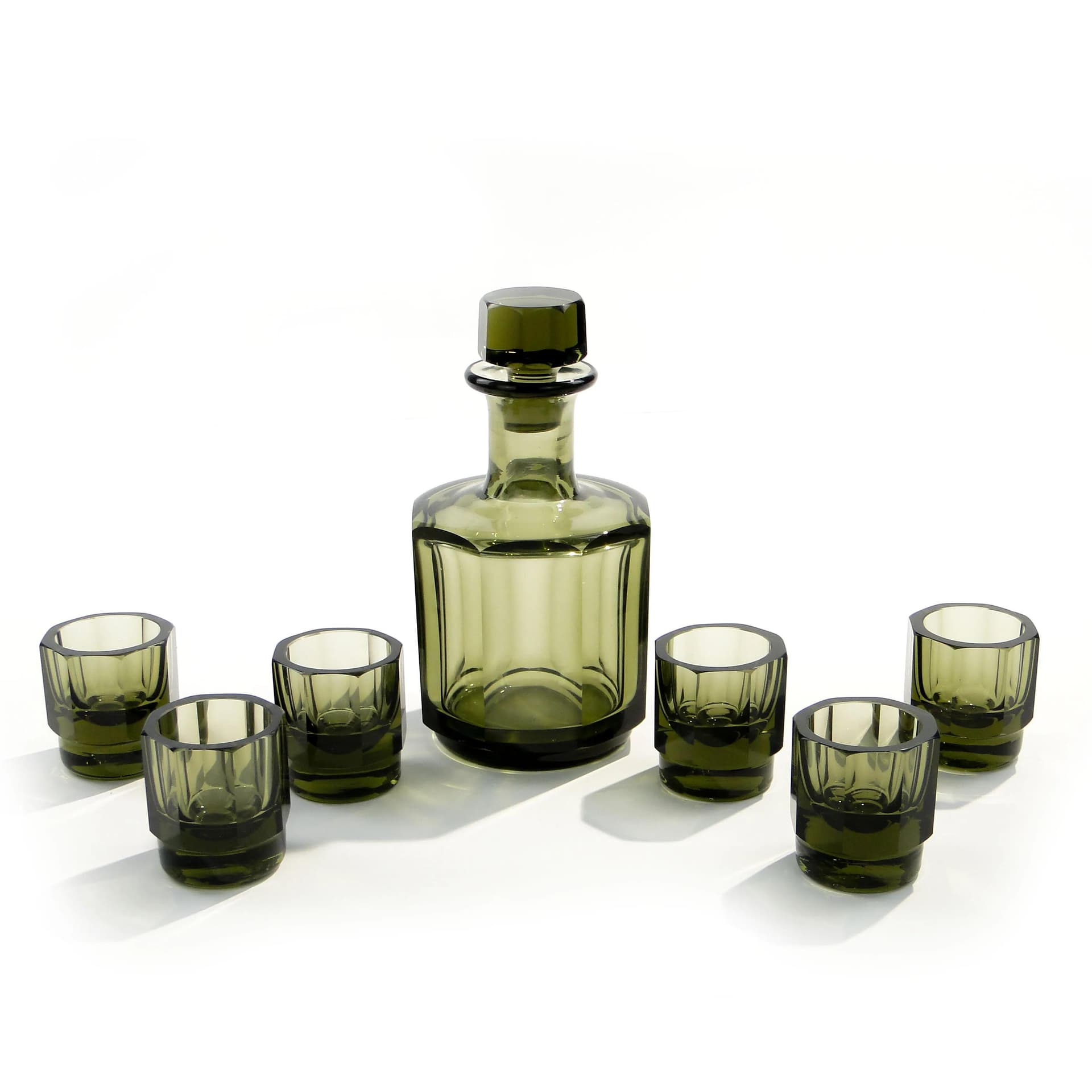 Liqueur set Art Deco, olive, crystal, Moser, Czech Republic, 1930s - 163333