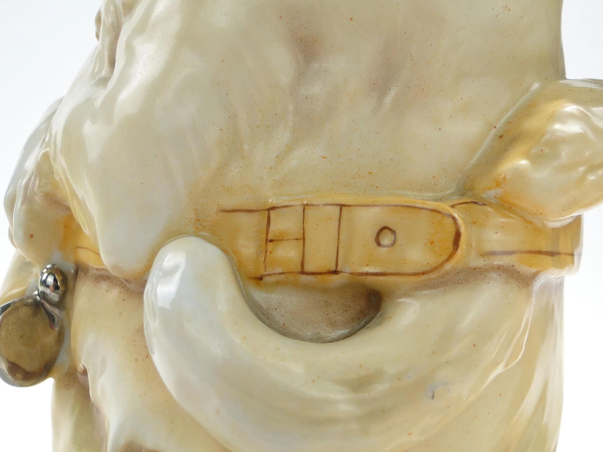 Figural beer stein, monkey, beige ceramic, Germany, early 20th c. - 163329