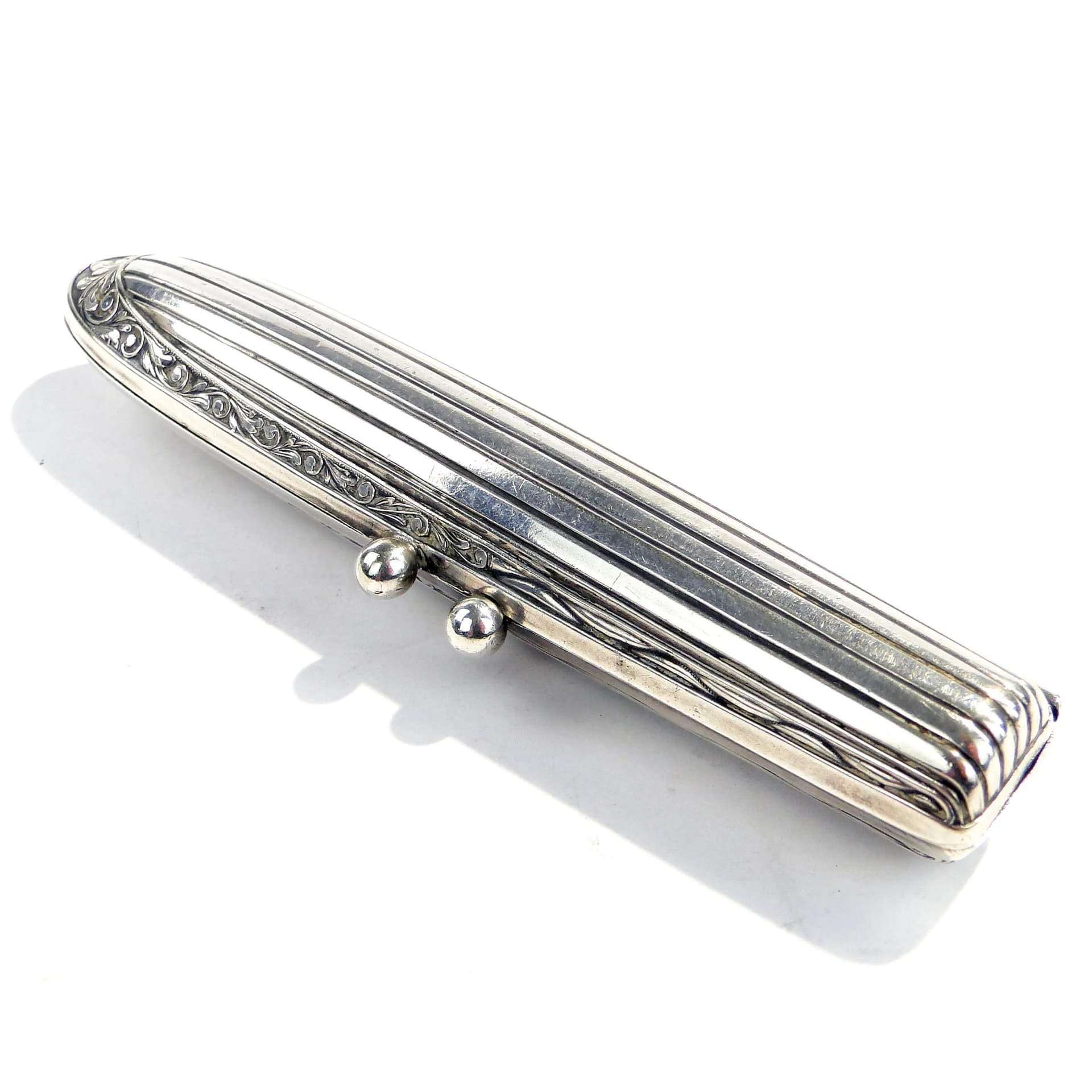 Cigar case, Art Nouveau, silvered brass, Austria, early 20th c. - 163205