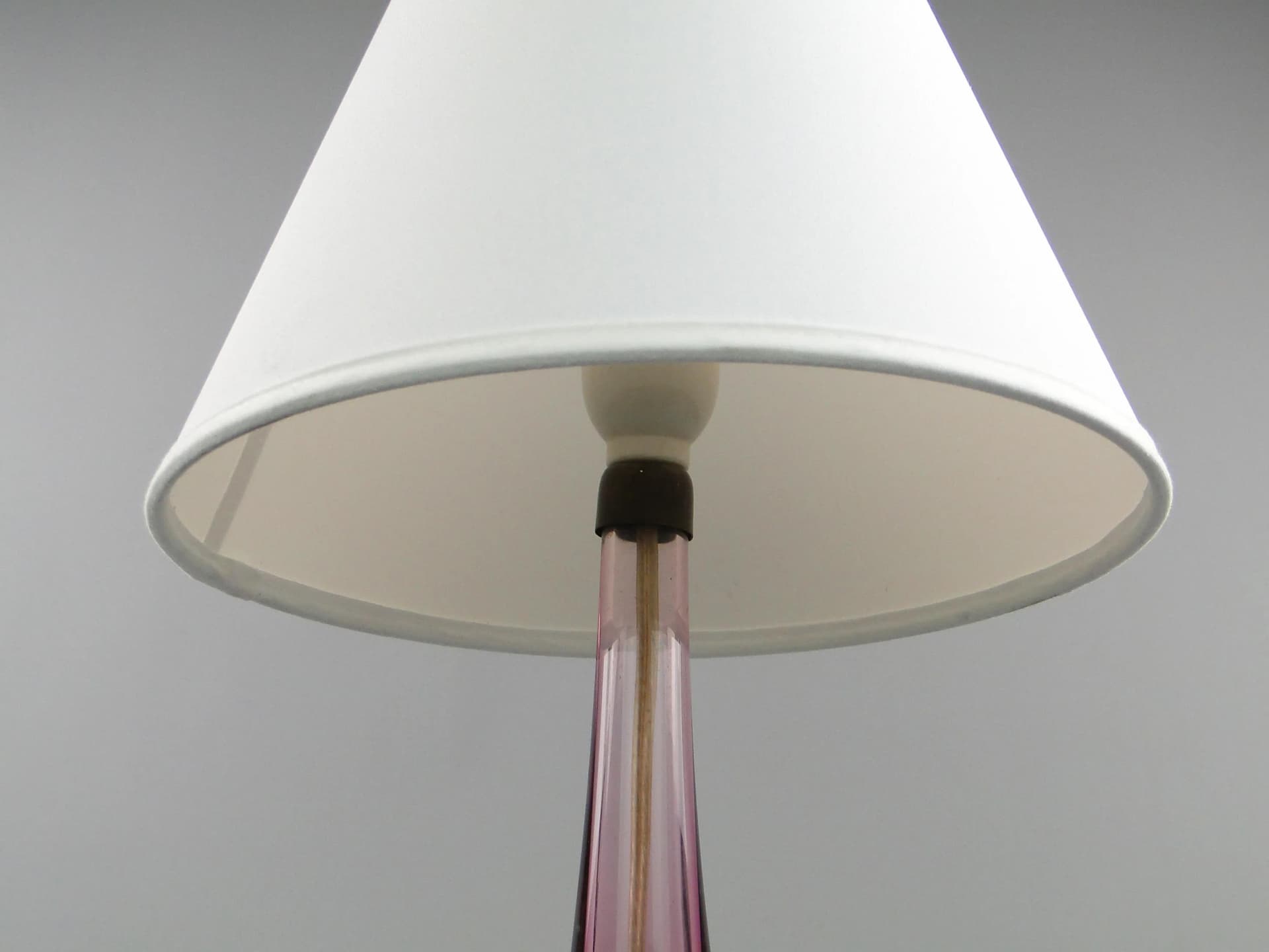 Lampa stołowa, Val St Lambert, szkło czerwony, Belgia, lata 60. - 163191