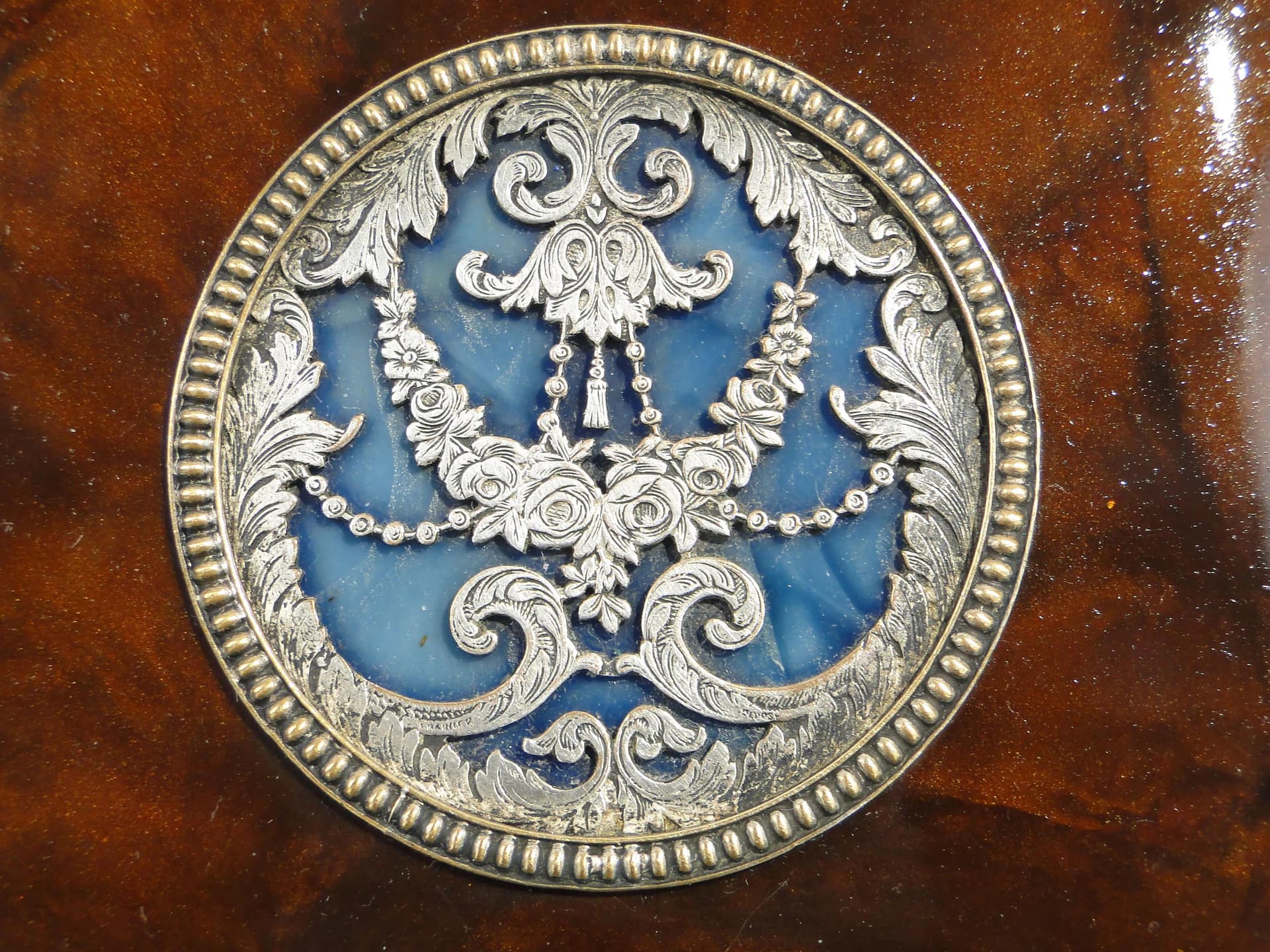 Pudełko na biżuterię neoklasycystyczne, brąz złoty, drewno mahoń, szylkret, Francja, XIX w. - 163158