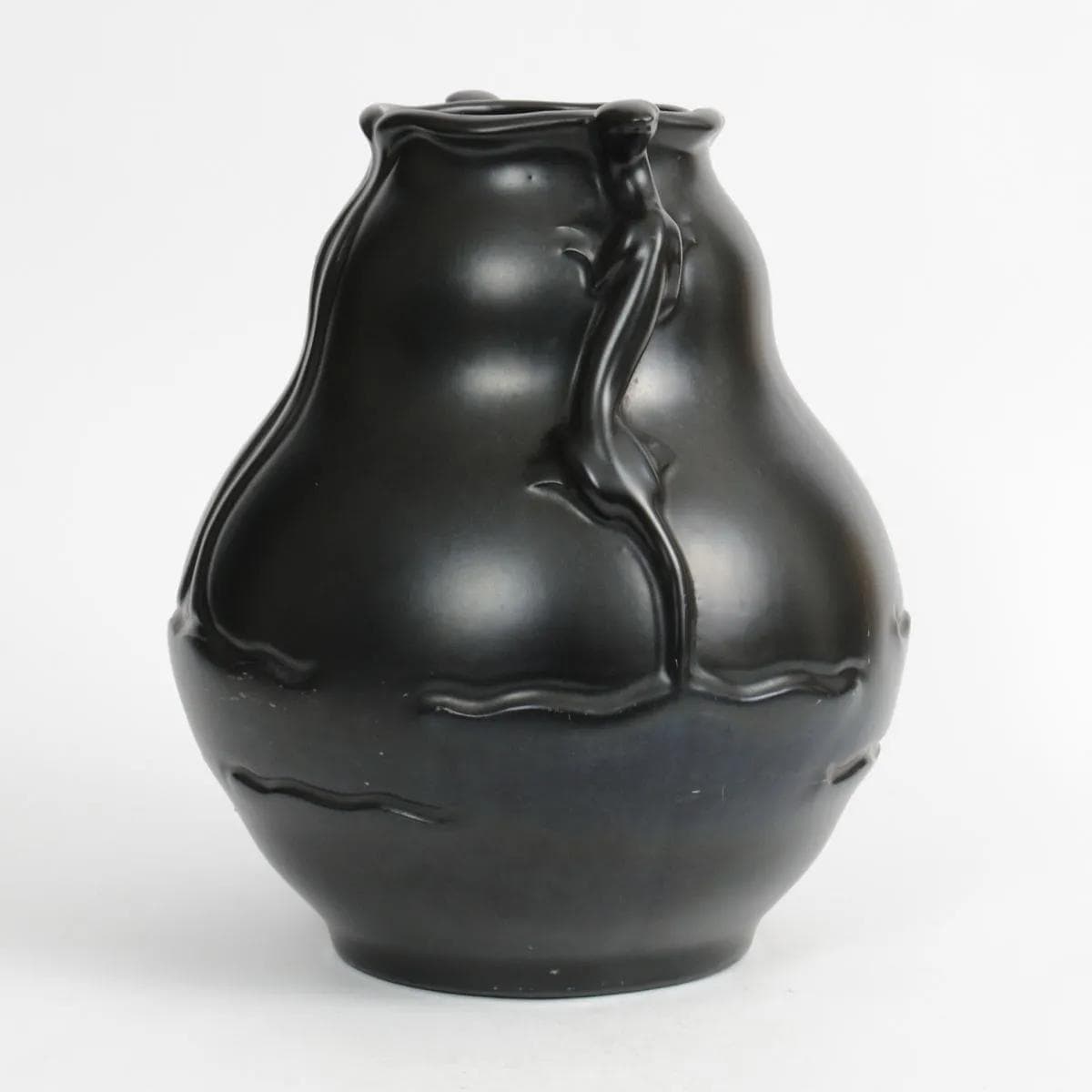 Vase, black porcelain, Netherlands, 1930s. - 161357
