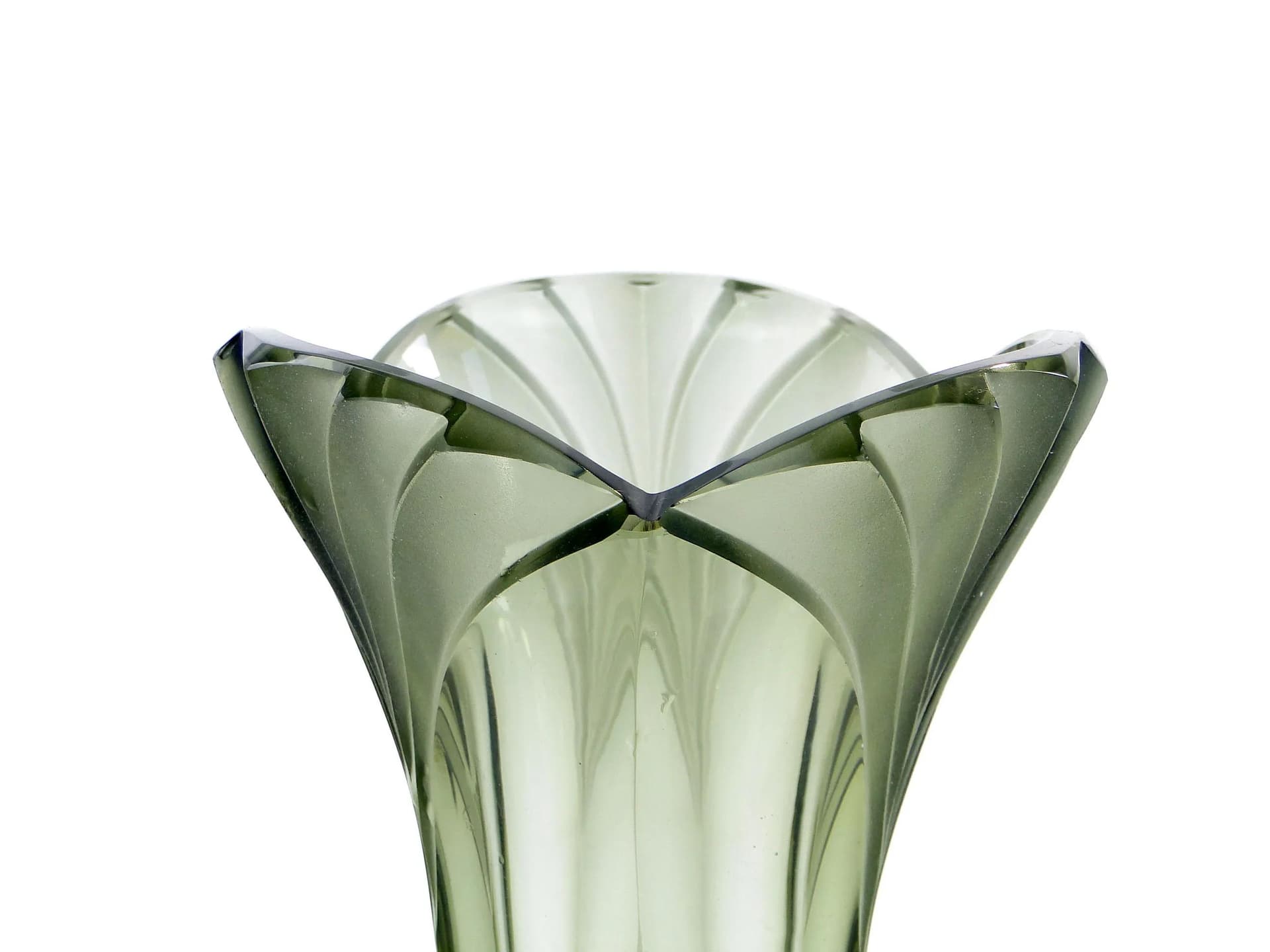 Wazon tulipan, oliwkowy, kryształ, proj. R. Hlouszek, dla Ludwik Moser & Sohne, Czechy, lata 30. - 10569