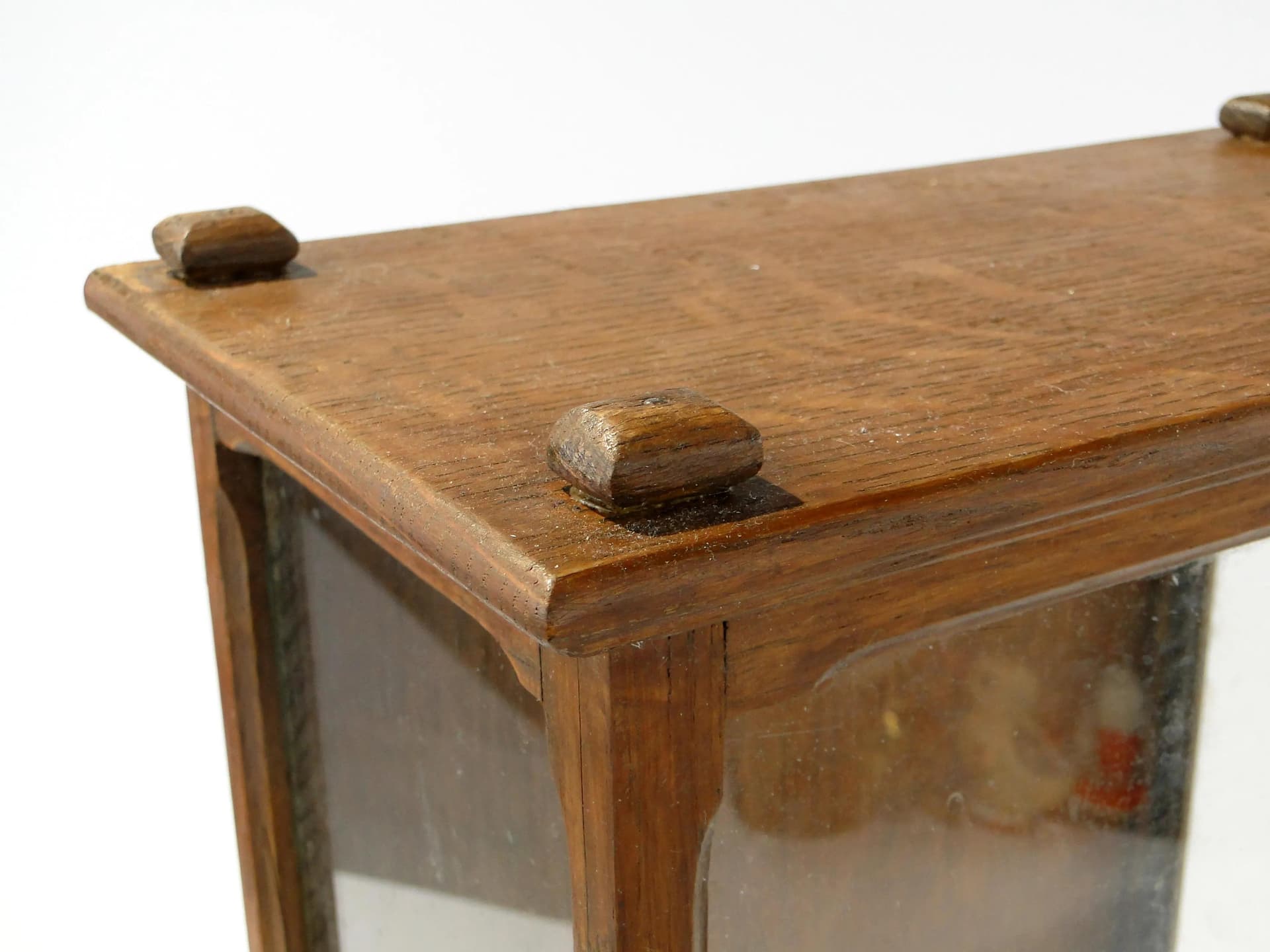 Gablotka, mahoń brązowy, szkło transparentne, Francja, lata 40. - 162877