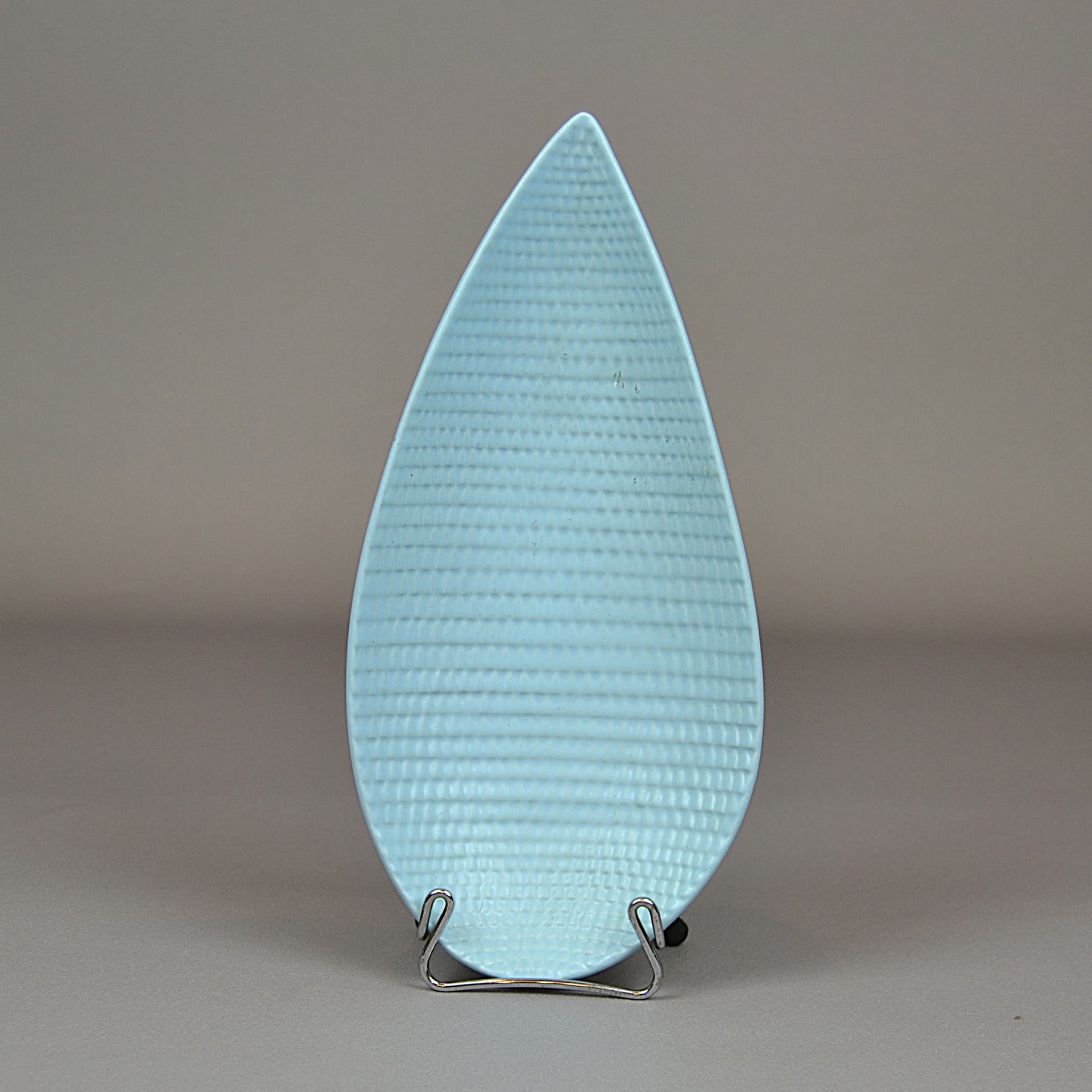 Pale Blue Leaf-Shaped Ceramic Dish, by S. Lindberg for Gustavsberg, Sweden, 1950s - 952