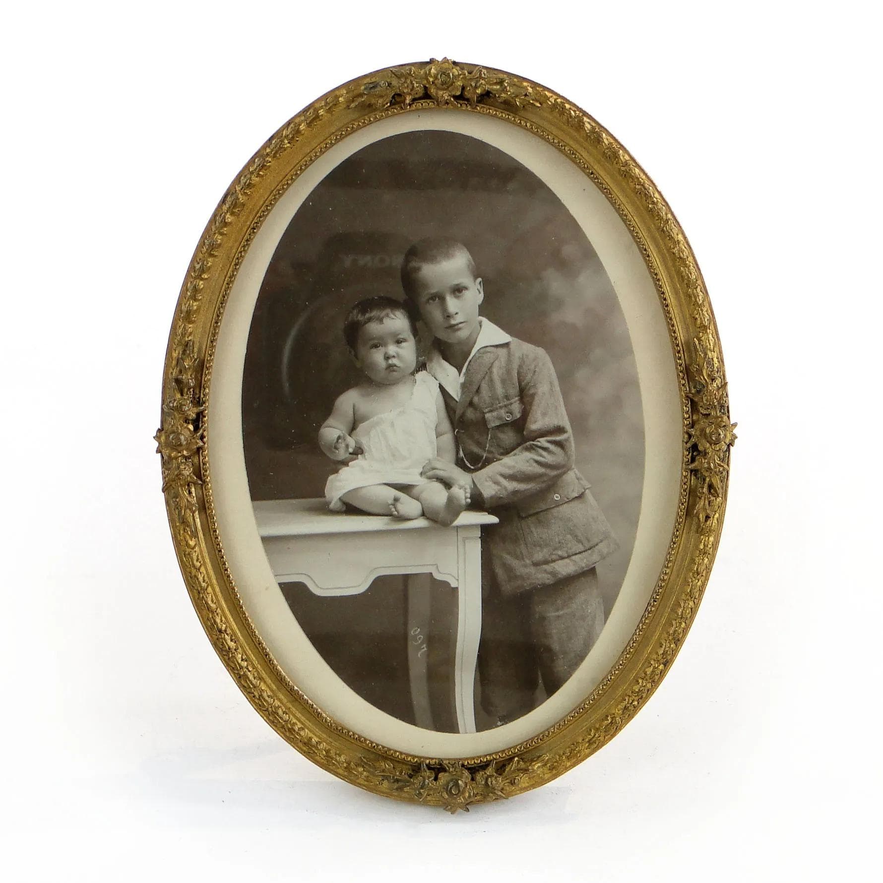 Photo Frame Napoleon III, gilt bronze, France, 19th c. - 10529