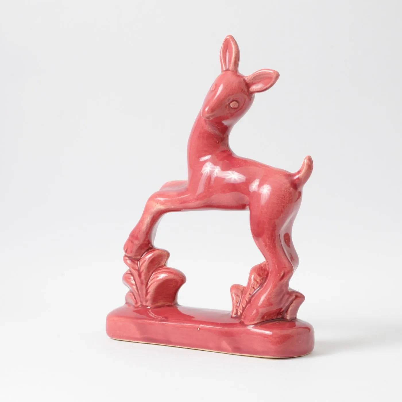 Figurka art deco, różowy, ceramika, Belgia, lata 30. - 162225