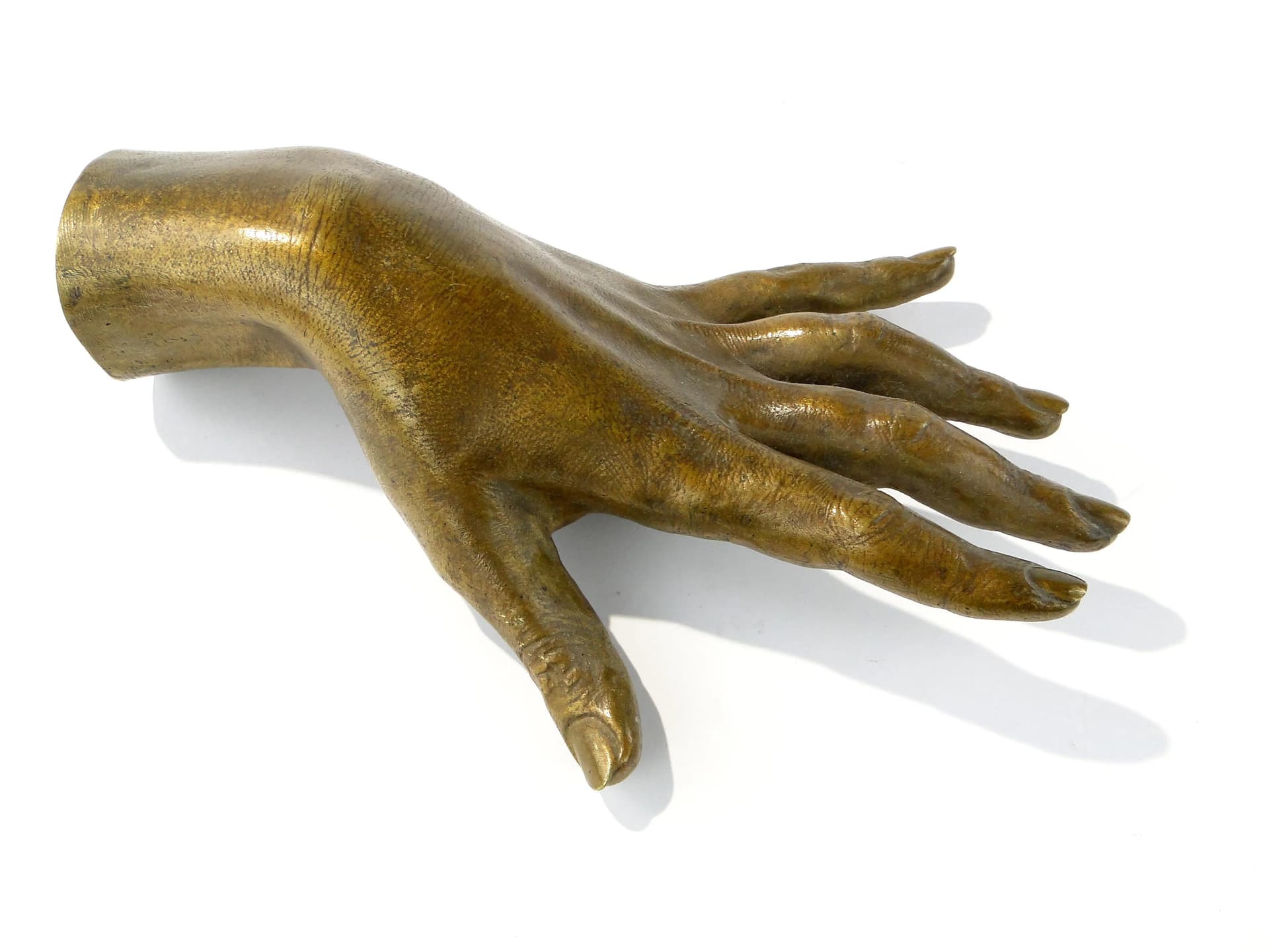 Rzeźba dłoń naturalnych rozmiarów, brąz złoty, Francja, początek XX w. - 162698