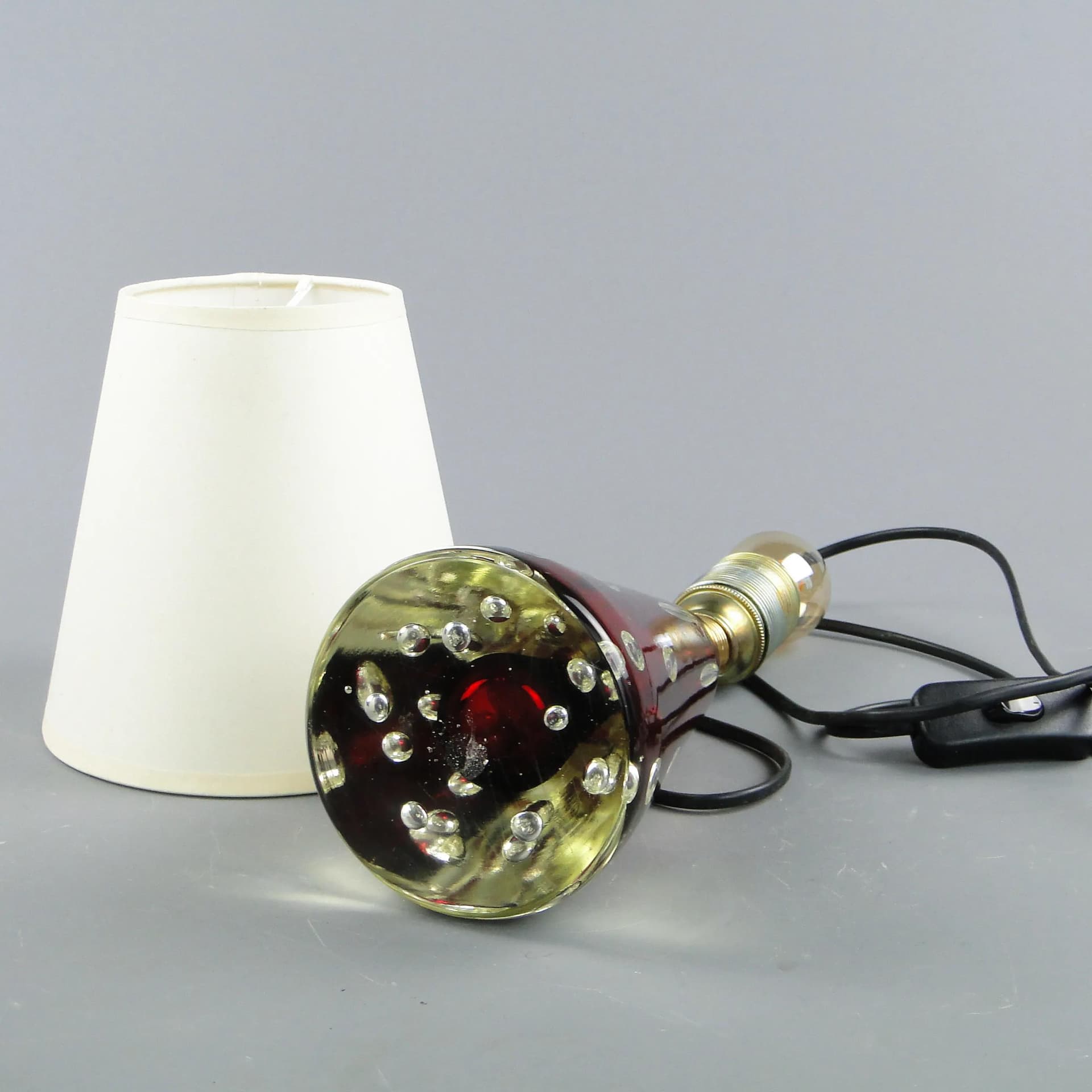 Lampa stołowa, szkło bordo, Val St Lambert, Belgia, lata 60. - 162573