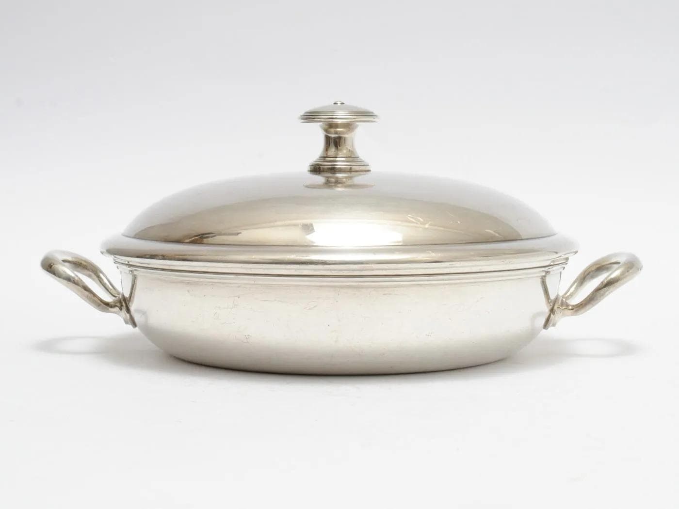 Tureen, silver metal, Christofle, France, 1920s. - 162005