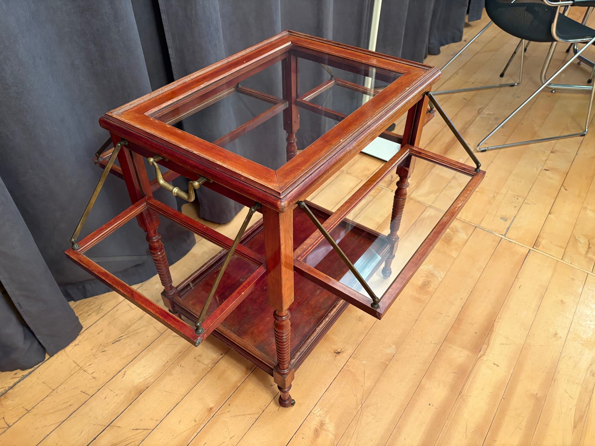 Bar Cart Empire, mahogany, brass, glass, France, 19th c. - 164290
