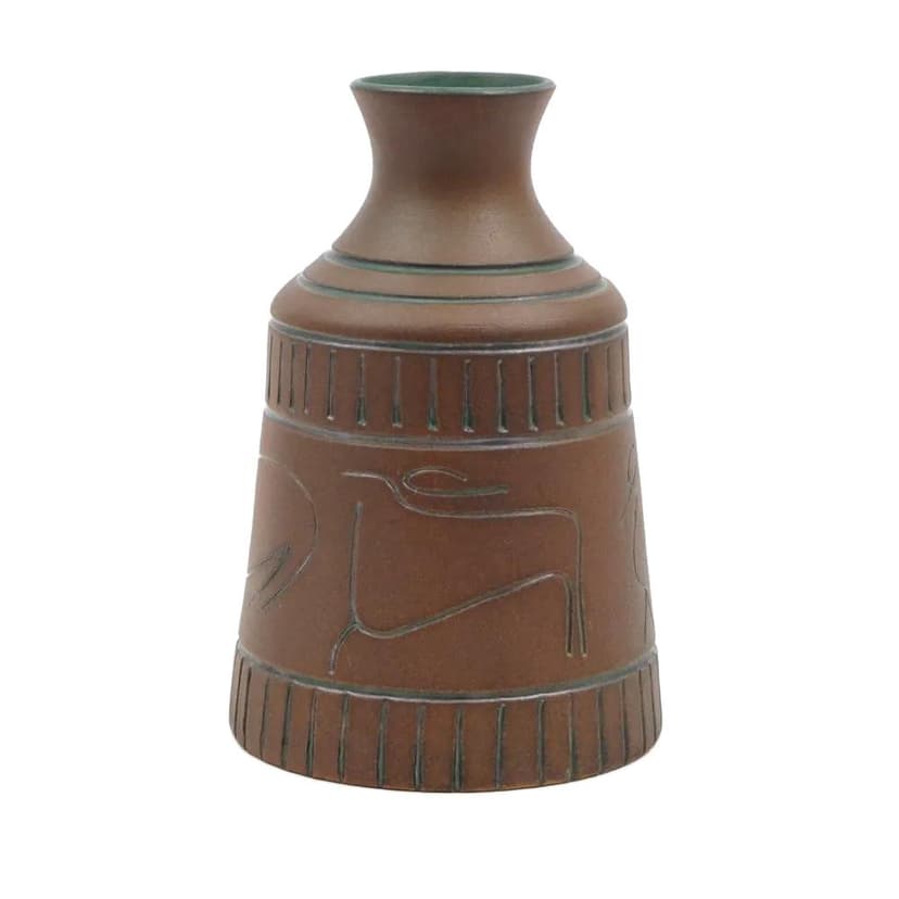 Vase Krukmakaren Ystad, brown, ceramics, Sweden, 1950s.