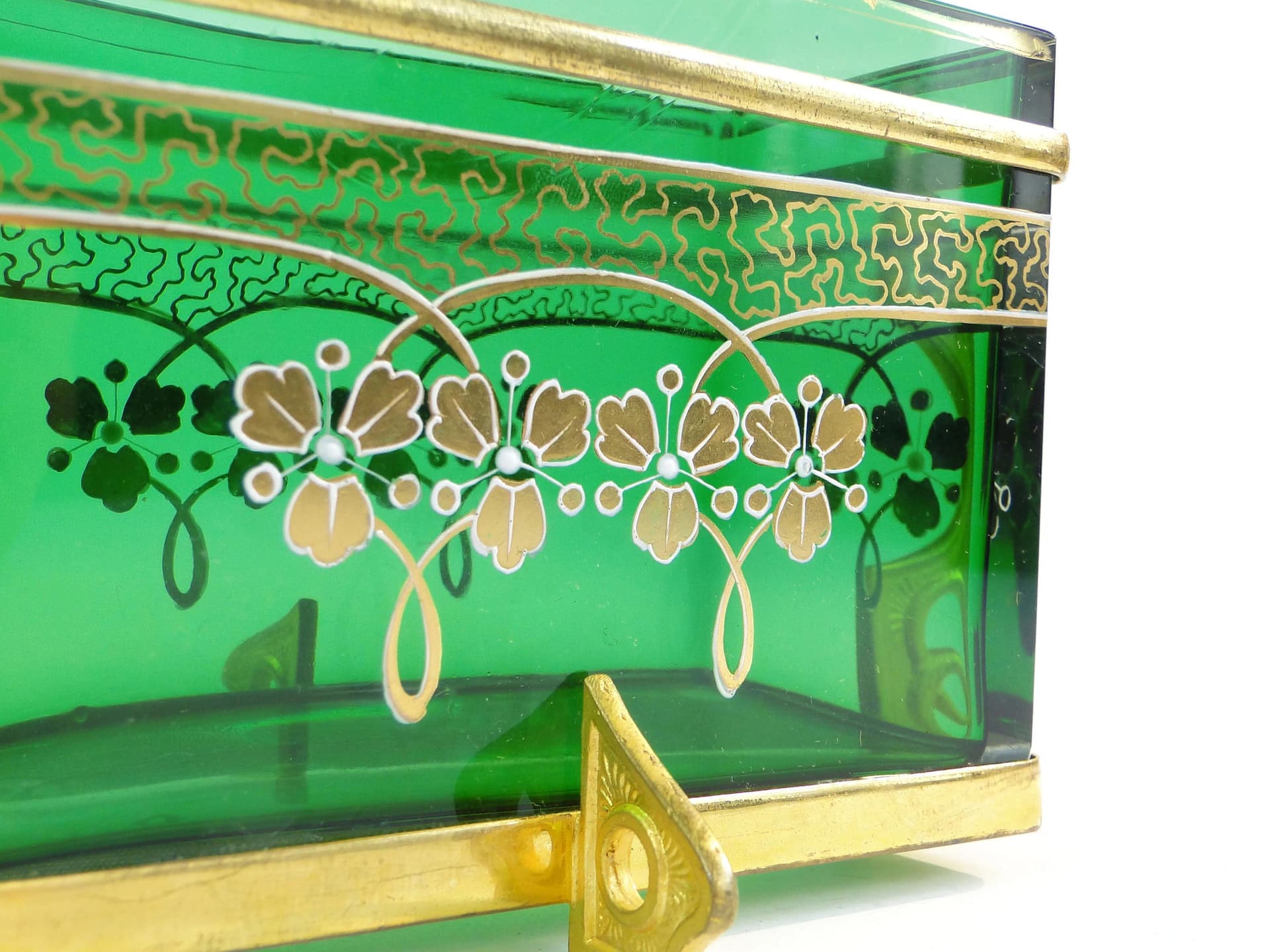 Art Nouveau jardinière, green crystal glass, gilt brass, Austria, early 20th c. - 10716