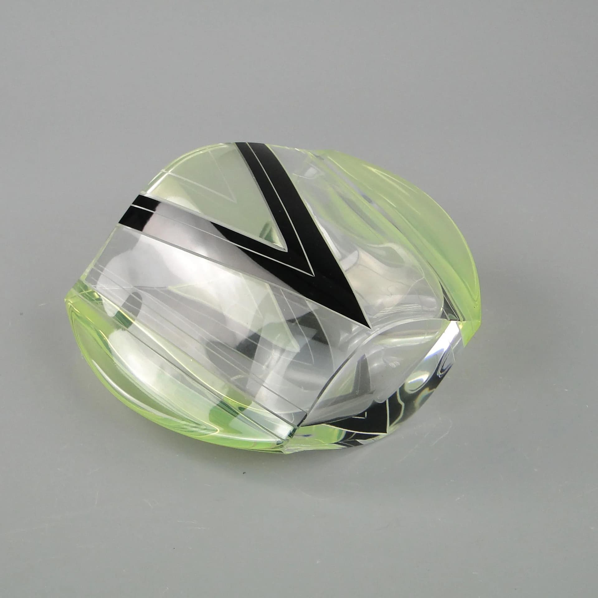 Vase Art Deco, transparent crystal, by K. Palda, Czechoslovakia, 1930s - 10711