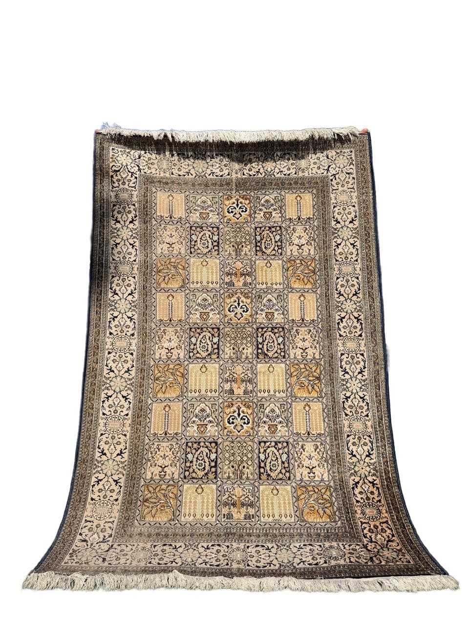 Dywan perski Ghoum/Qom 200x125 cm, jedwab ivory white, Indie, lata 60.