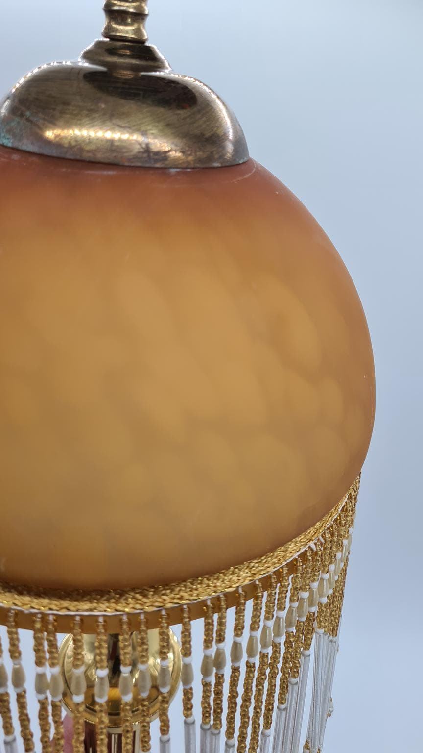 Lampa stołowa, bursztynowe szkło, mosiądz, lata 70. - 164981