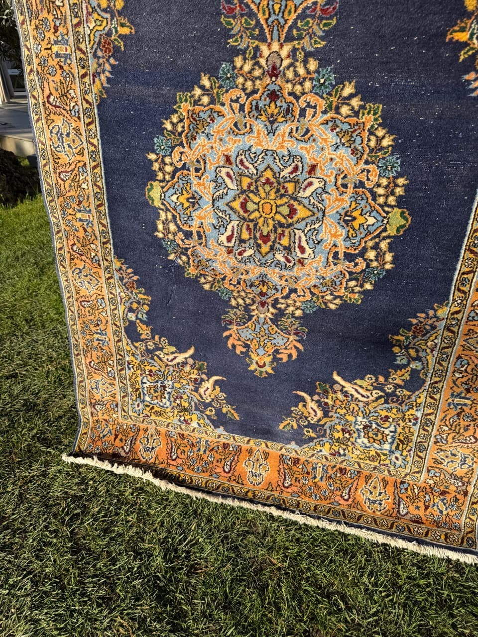 Rug Ghoum/Qom 167x106 cm, navy blue, wool, Iran, 1950s. - 167066