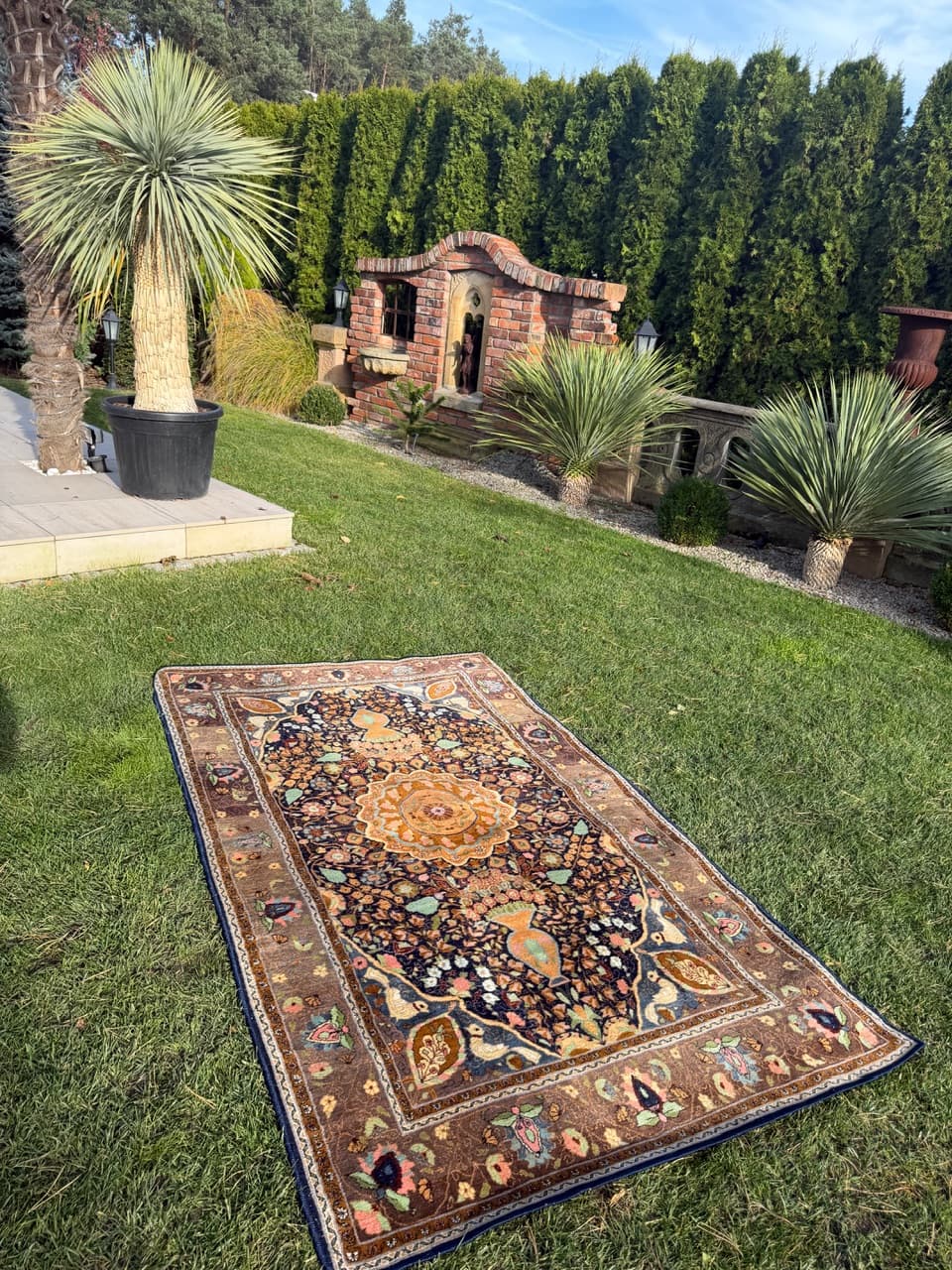 Rug Ghoum, multicolor wool, Iran, 1980s. - 167110