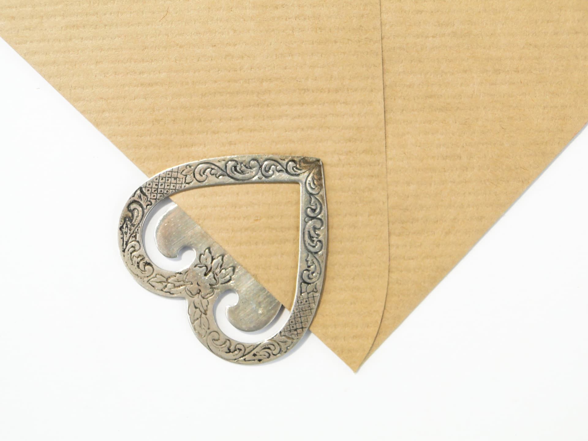 Zakładka do książki w kształcie serca - 167224