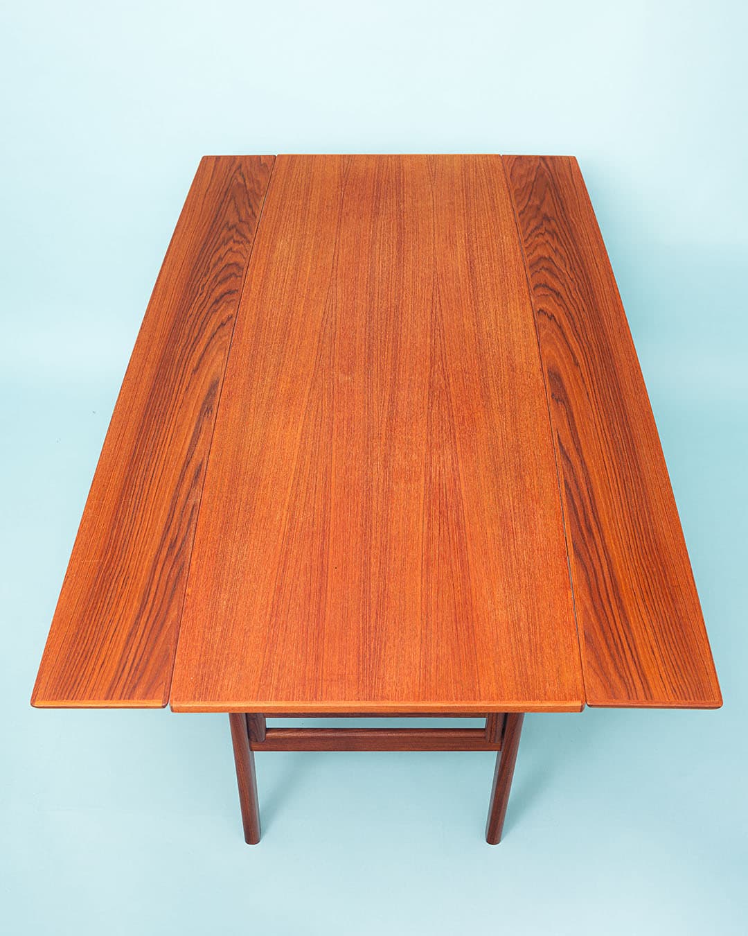 Stół jadalniany, teak brązowy, Dania, lata 70. - 167237