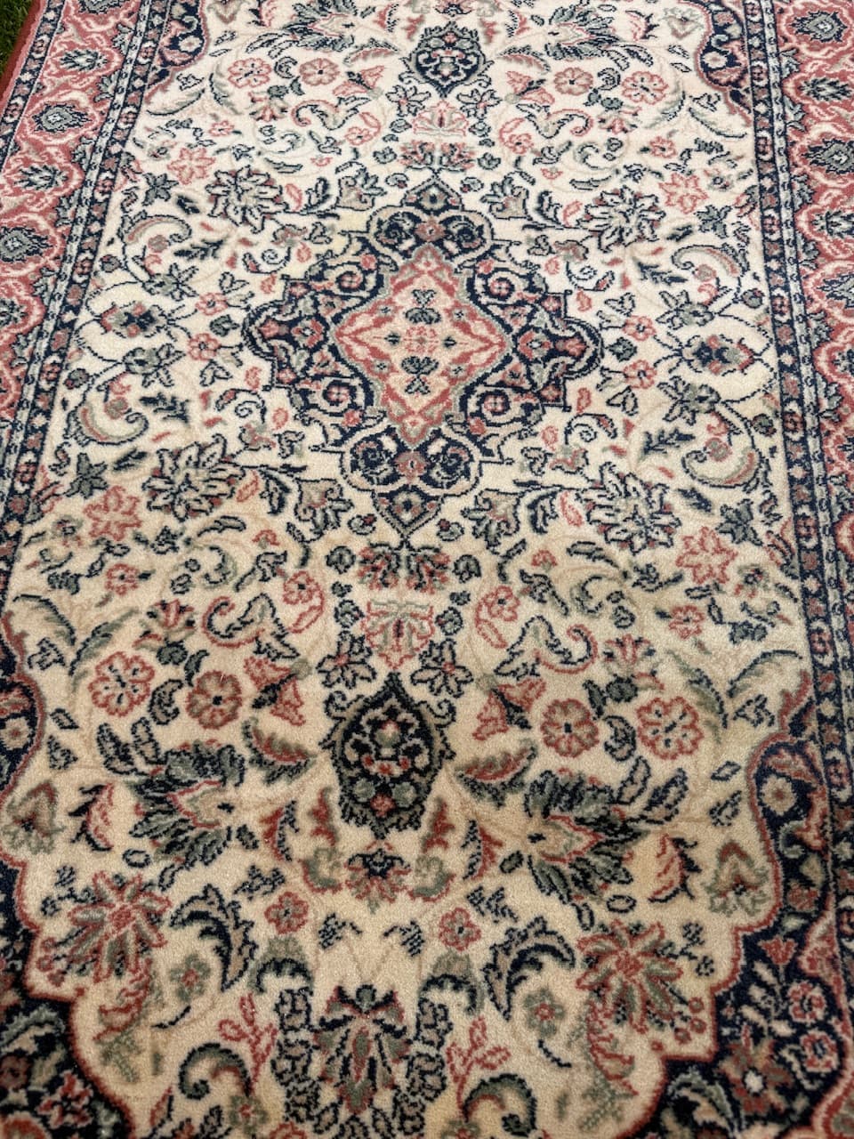 Rug Keshan, ivory, wool, Iran - 167259