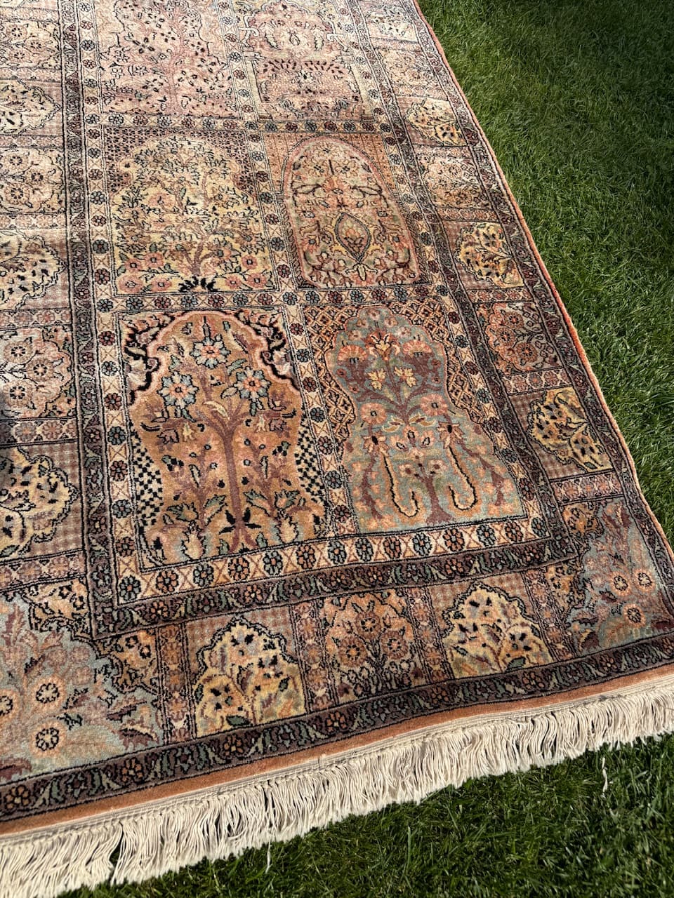 Rug Ghoum, beige silk, India - 167317