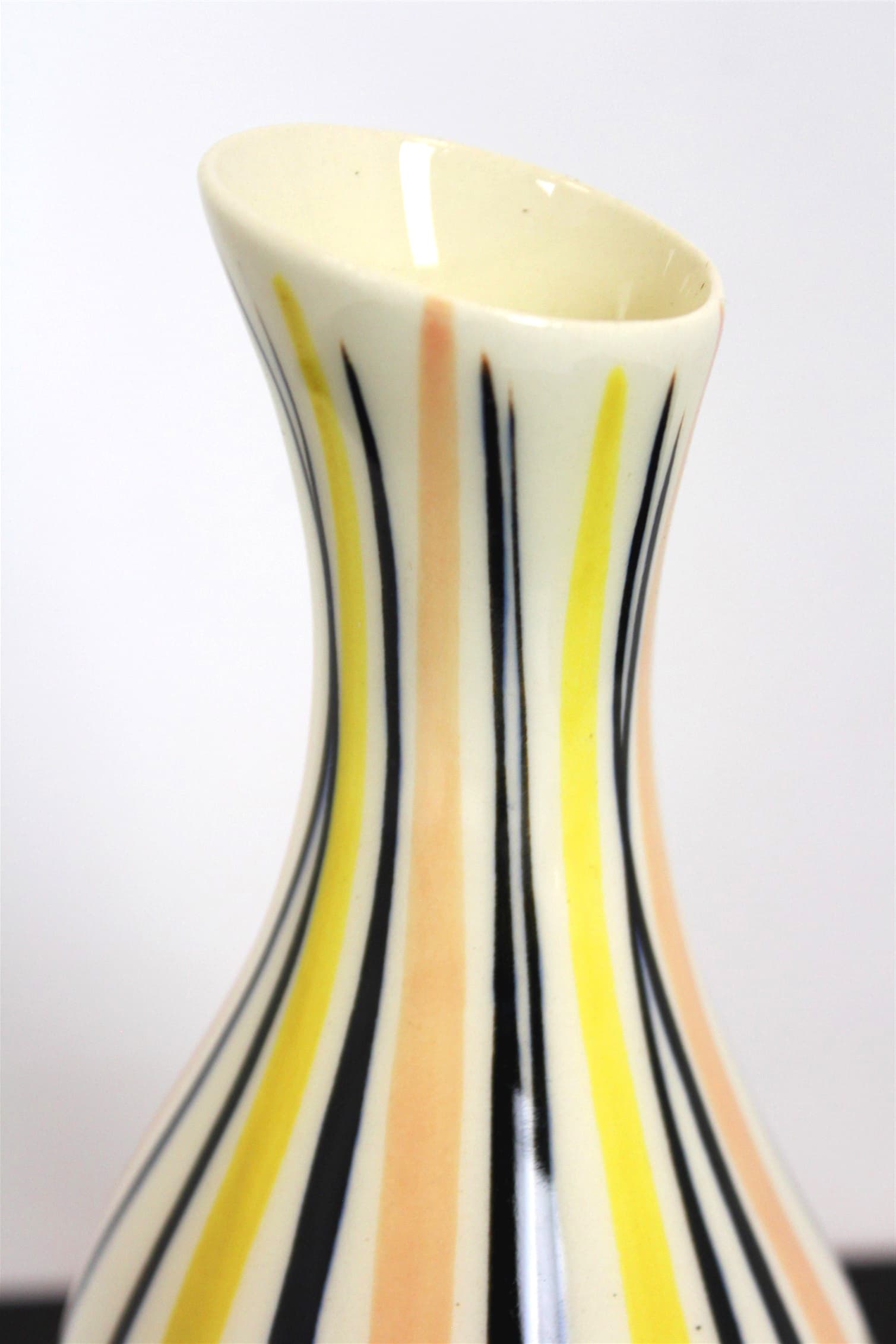 Set Pyžamo, multicolor porcelain, by J. Formánková, Czech Republic, 1950s. - 167473