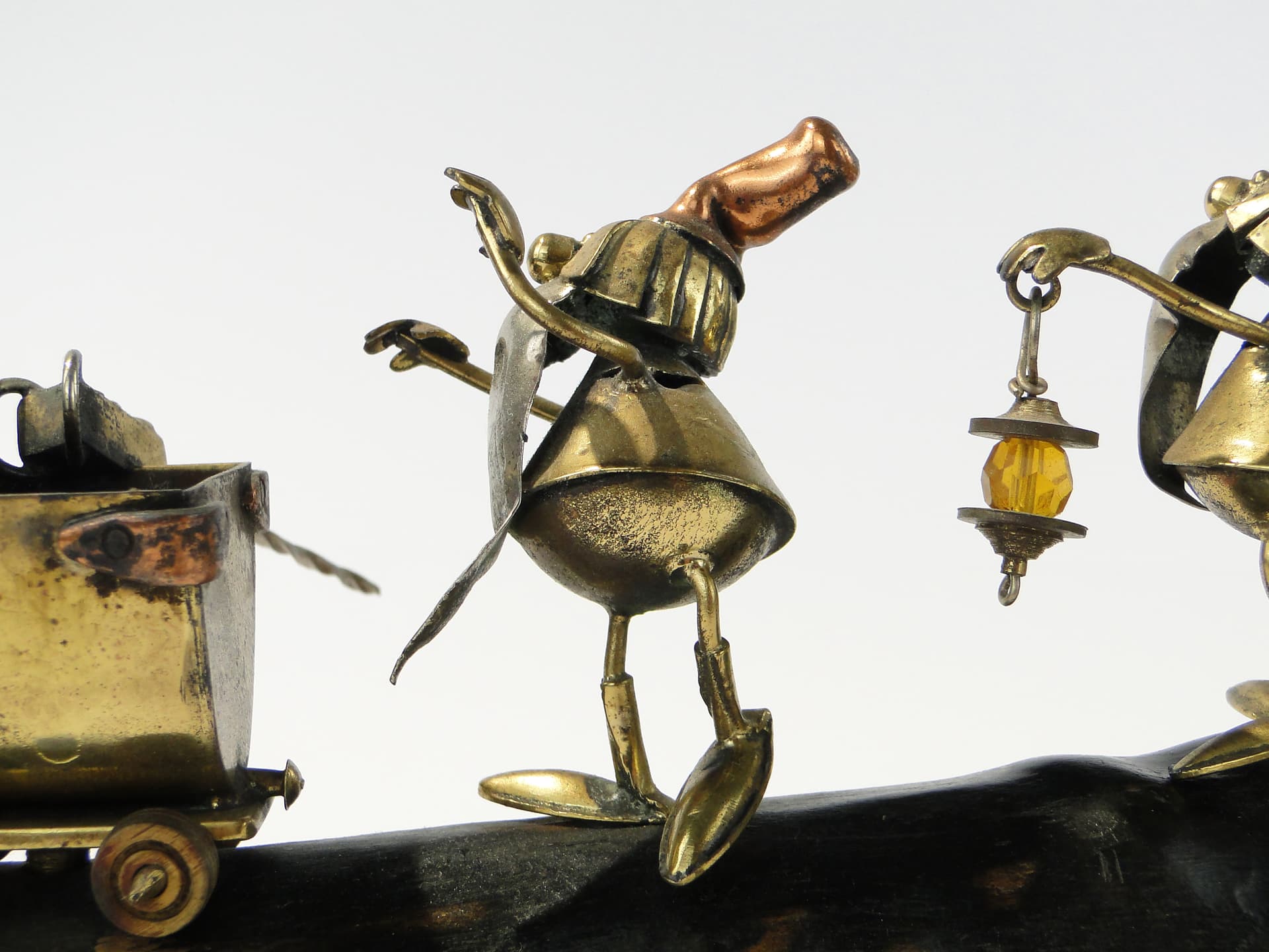 Rzeźba 'baśń o królewnie i krasnoludkach' A. M. Nowakowscy, Warszawa l. 60. - 167644