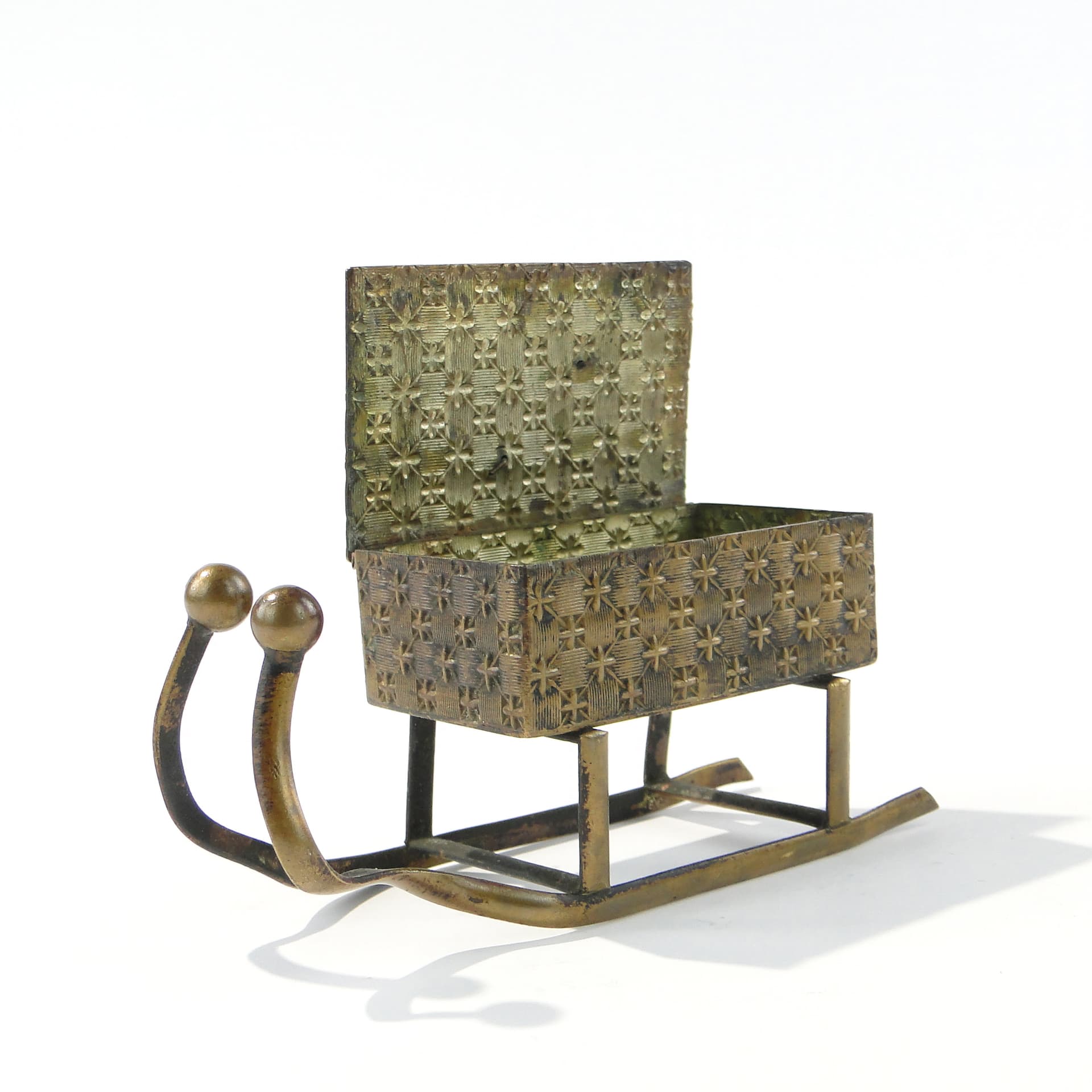 Francuskie pudełko na biżuterię w kształcie sani, XIX w - 167657