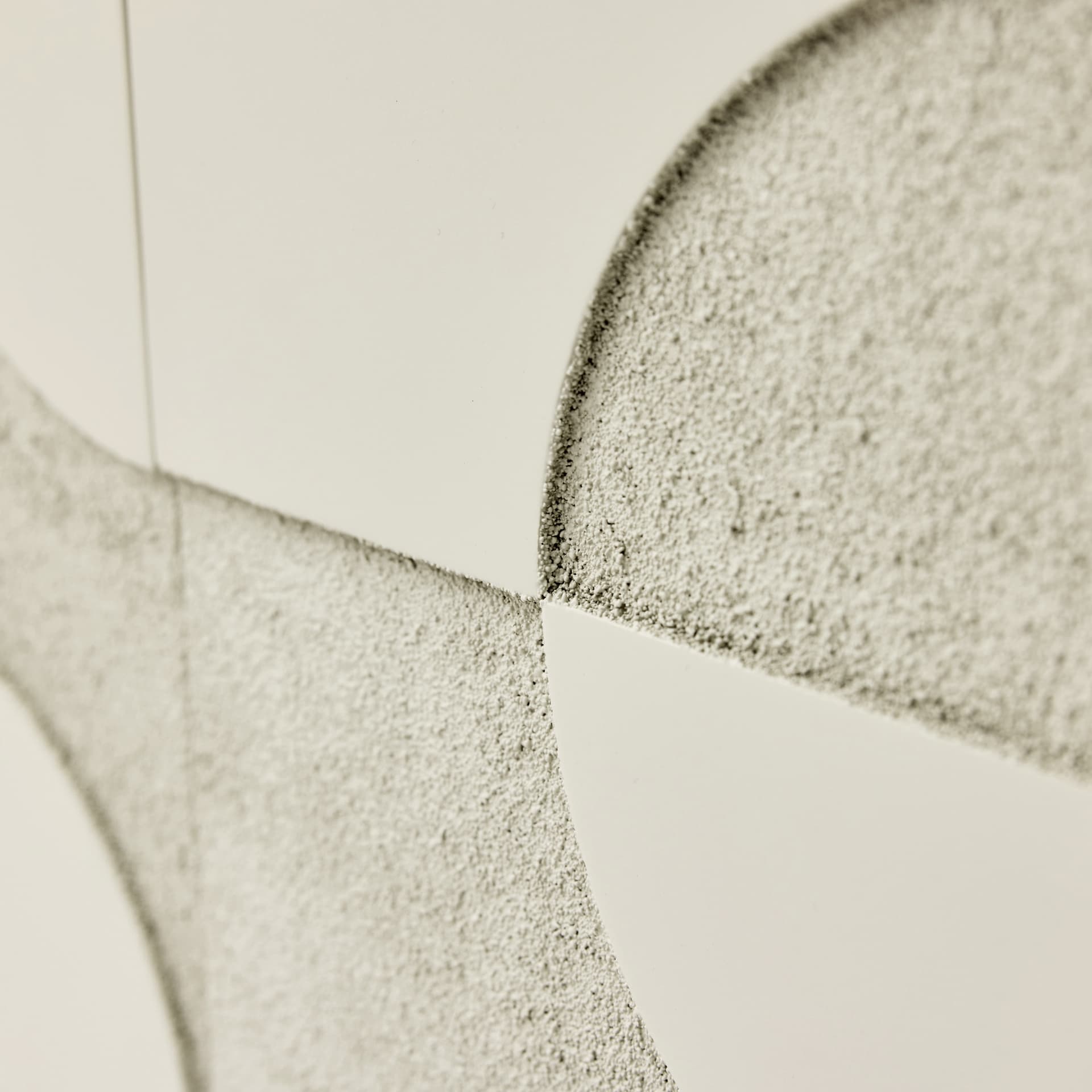 Komoda relief, heban ivory white, stal srebrna, Niemcy, lata 60. - 167904