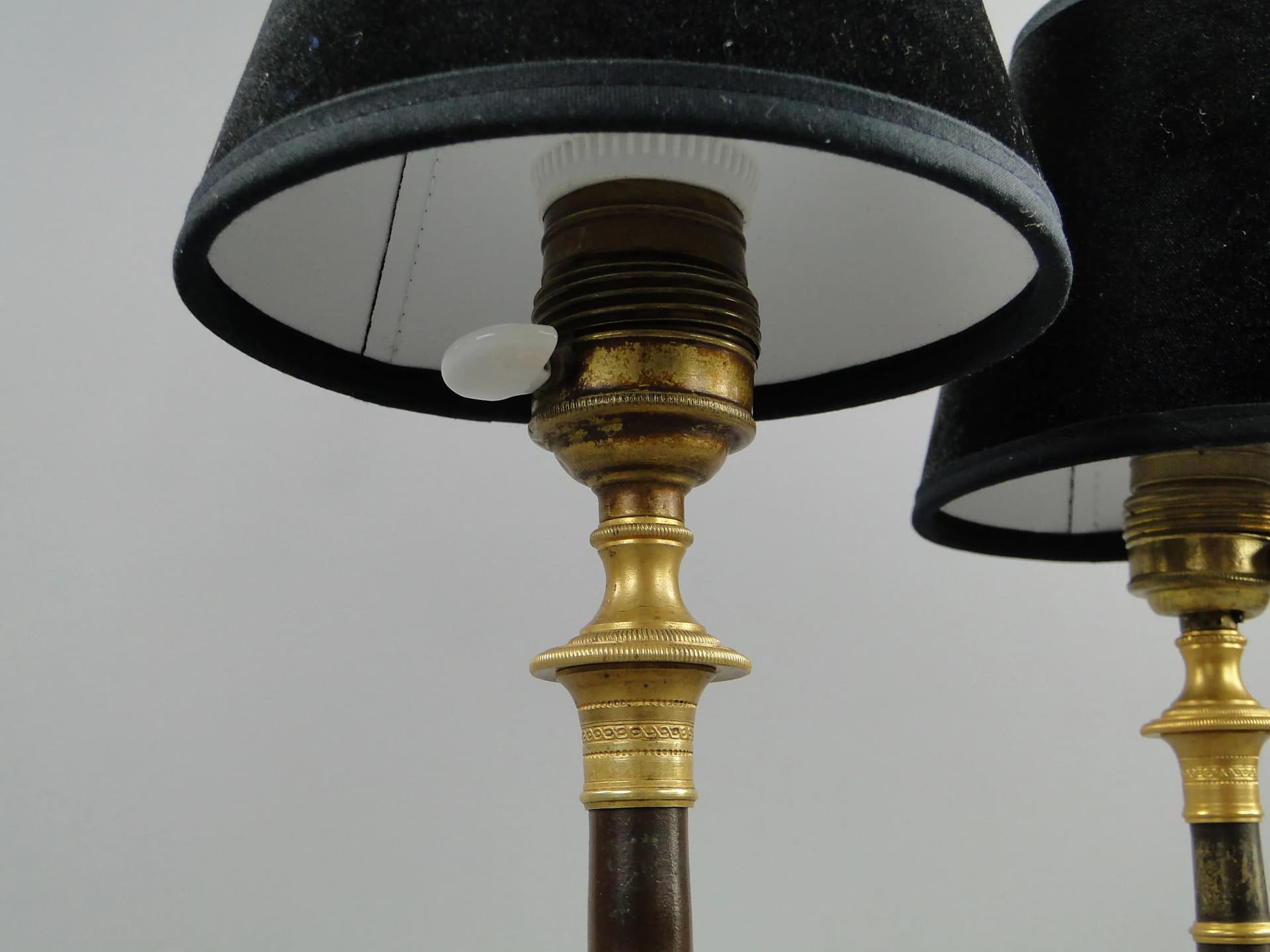 Pair of Empire Table Lamps, patinated dark brown bronze, gilt, Poland, 19th c. - 10917