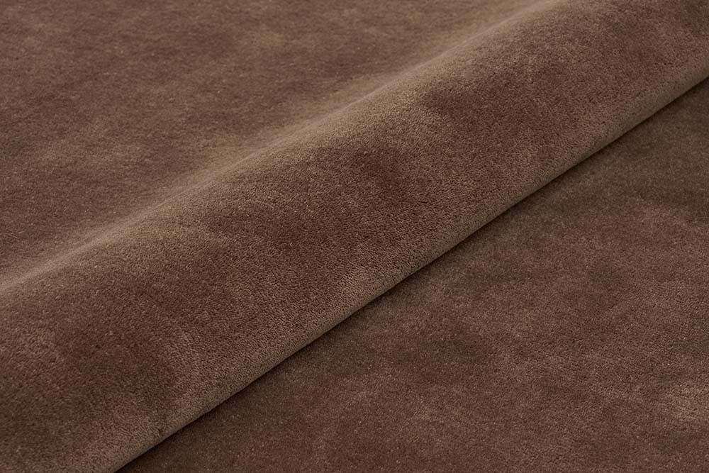 Dywan Linea Brown Black 200x300 cm, proj. M. Fornal, brązowy, czarny, wełna, wiskoza, Carpets & More - 168129