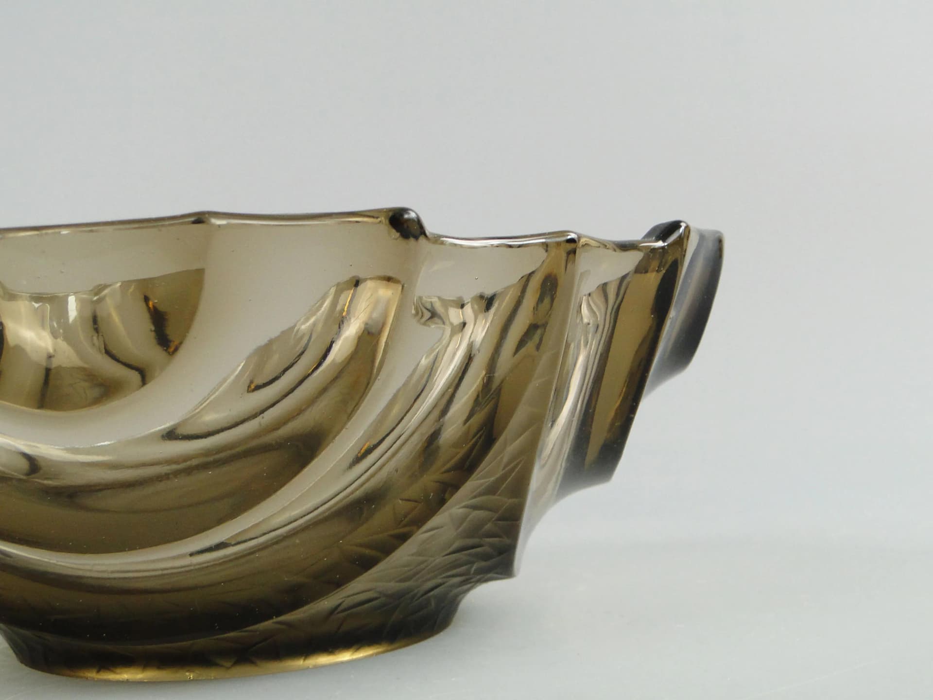 Art Deco Decorative Bowl, grey, pressed glass, Niemen Glassworks, Belarus, 1930s. - 10876