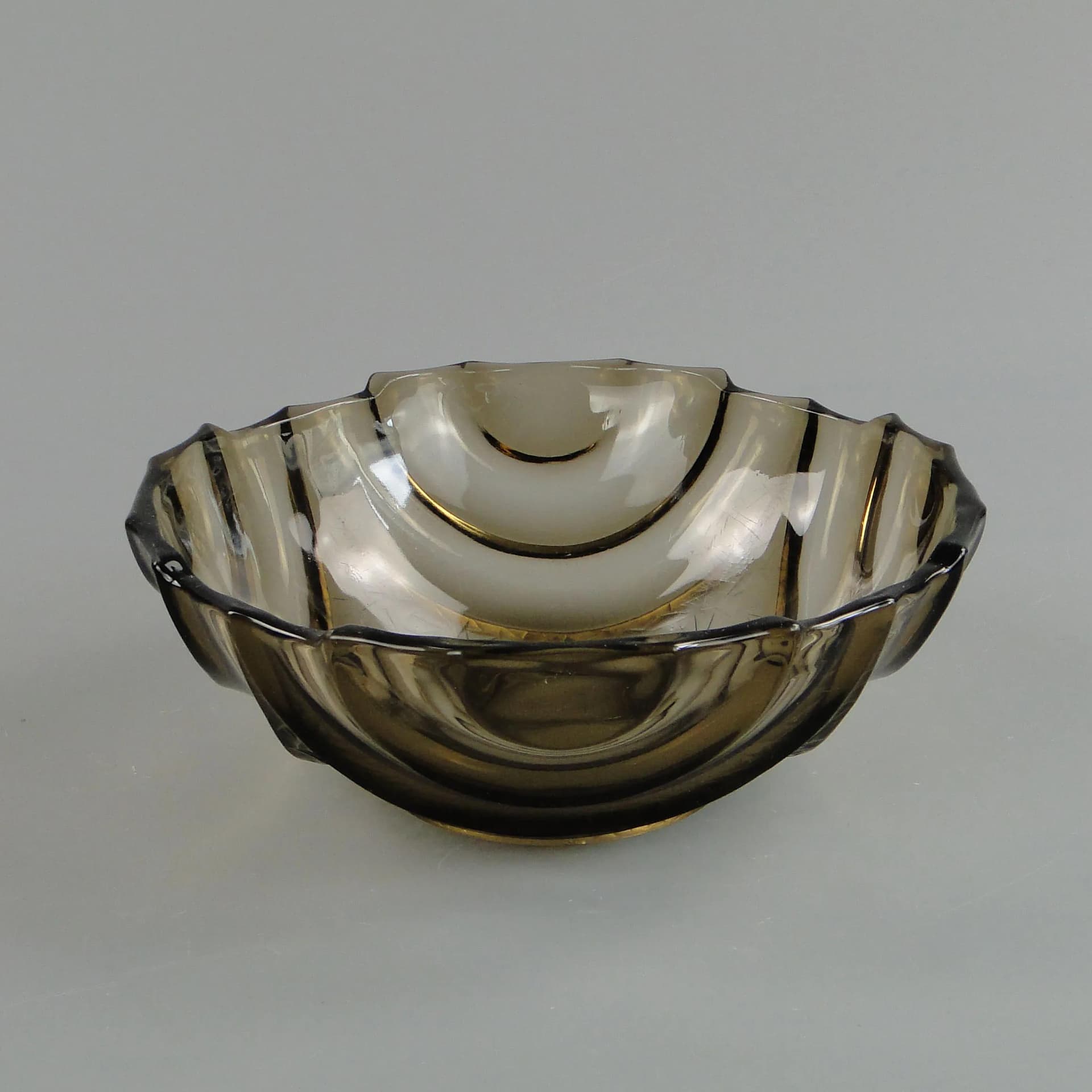 Art Deco Decorative Bowl, grey, pressed glass, Niemen Glassworks, Belarus, 1930s. - 10873
