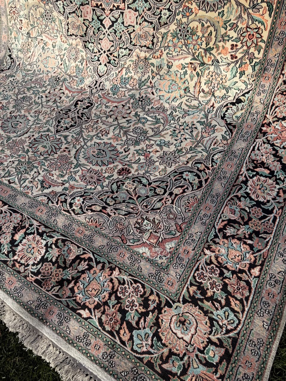 Rug Ghoum, 380x270 cm, ivory, silk, India - 168300