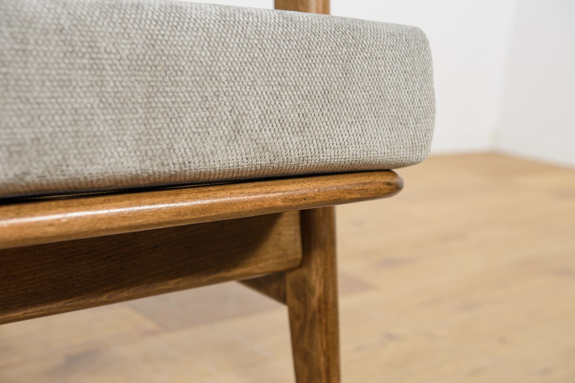 Armchair 300-139, grey, beech walnut, Swarzędzka Fabryka Mebli, Poland, 1960s. - 168390