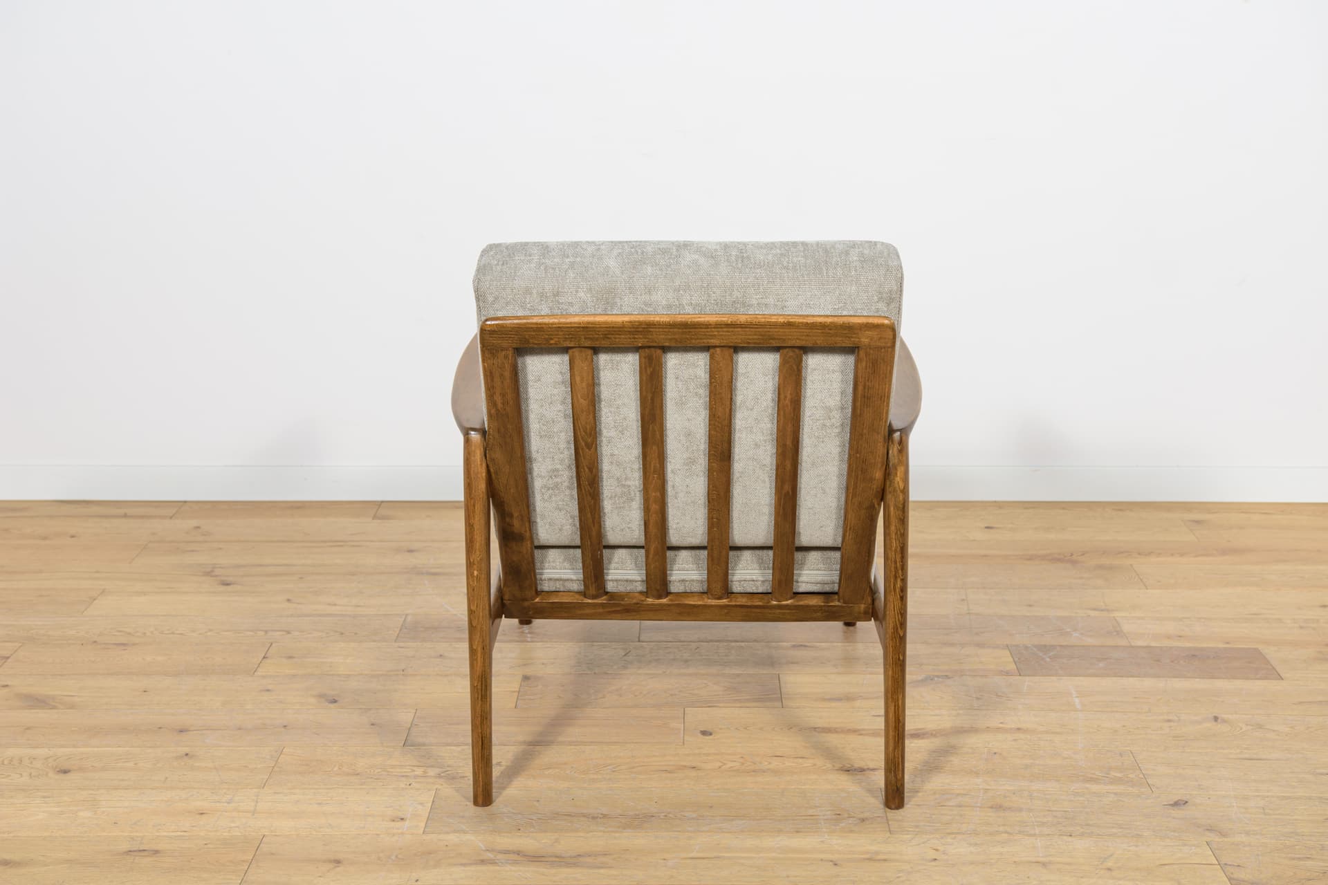 Armchair 300-139, grey, beech walnut, Swarzędzka Fabryka Mebli, Poland, 1960s. - 168382
