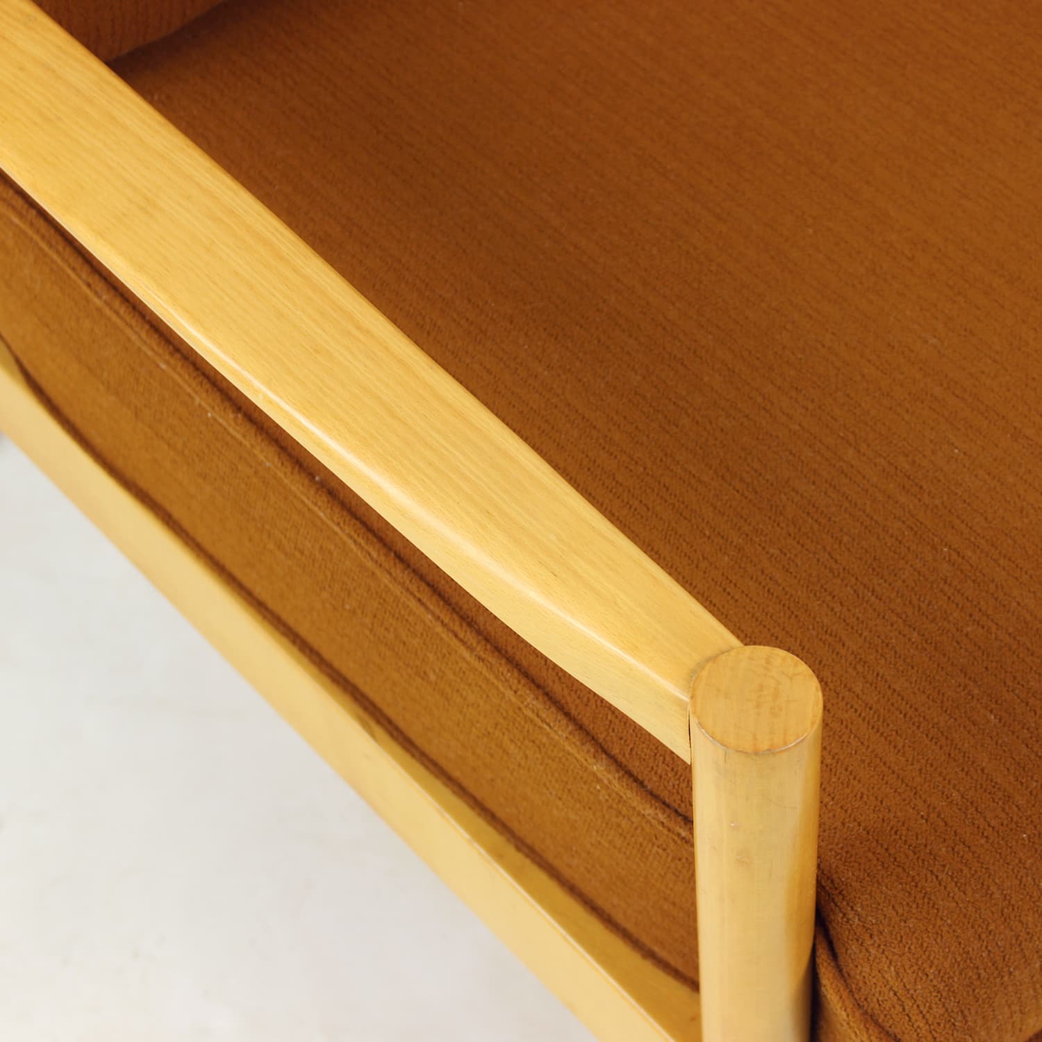 Fotel, jasny brąz, dąb, Czechosłowacja, lata 60. - 168710