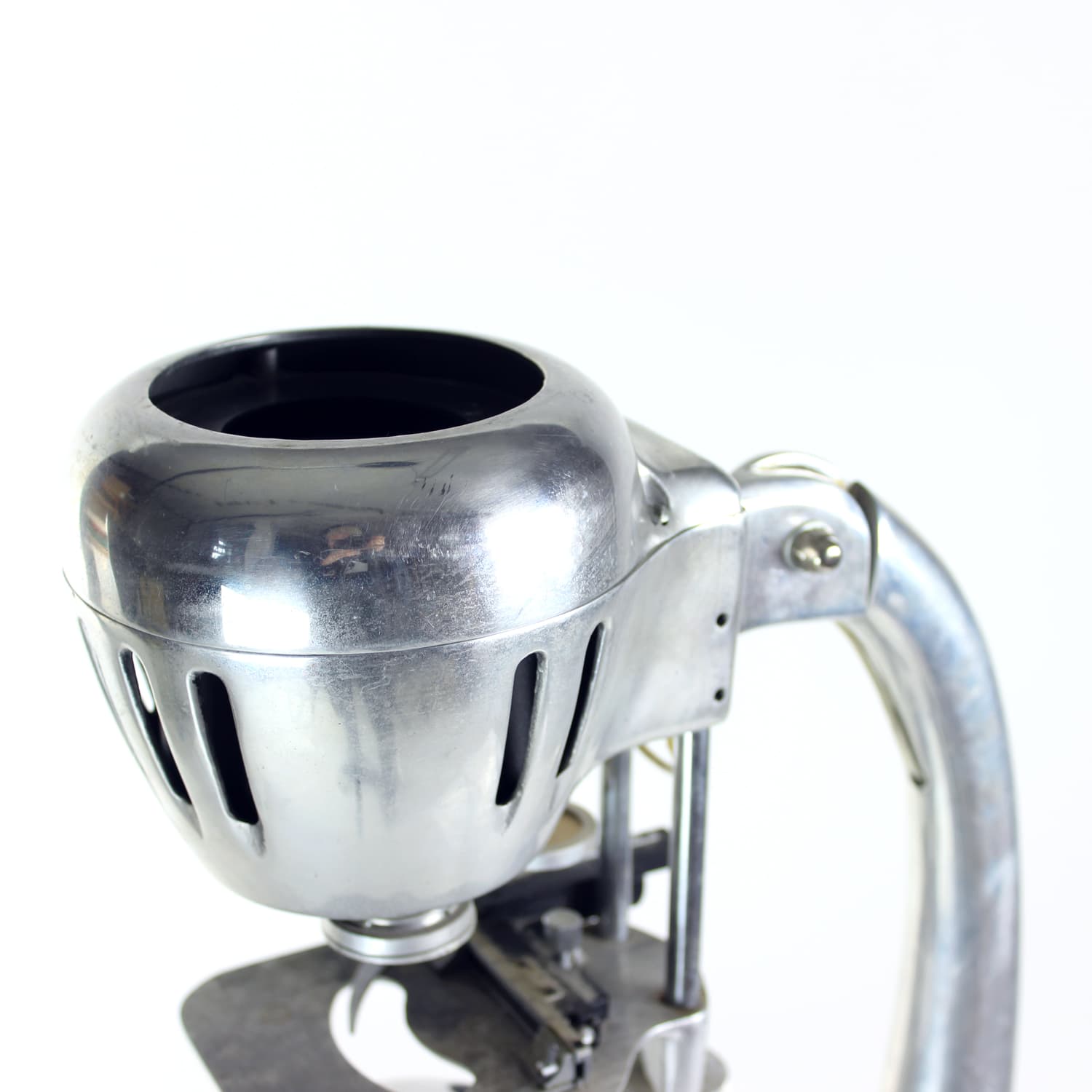 Microprojector Ken-A-Vision, silver aluminum, United Kingdom, 1950s. - 168943