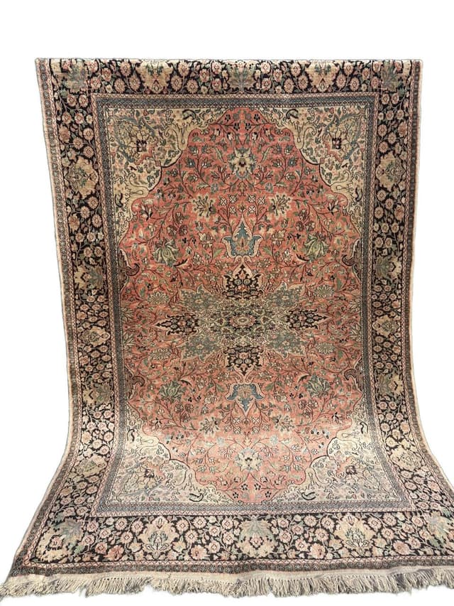 Rug Ghoum, orange, natural silk cotton warp, India - DIMENSION