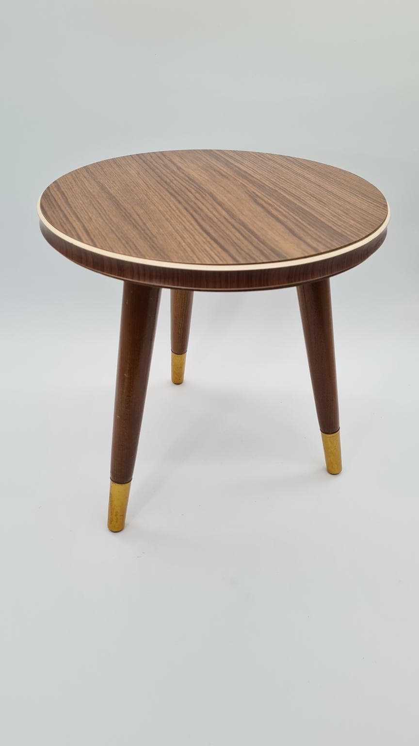 Stolik pomocniczy Rockabilly, brązowy beżowy, laminat drewno, Niemcy, lata 70. - 169521