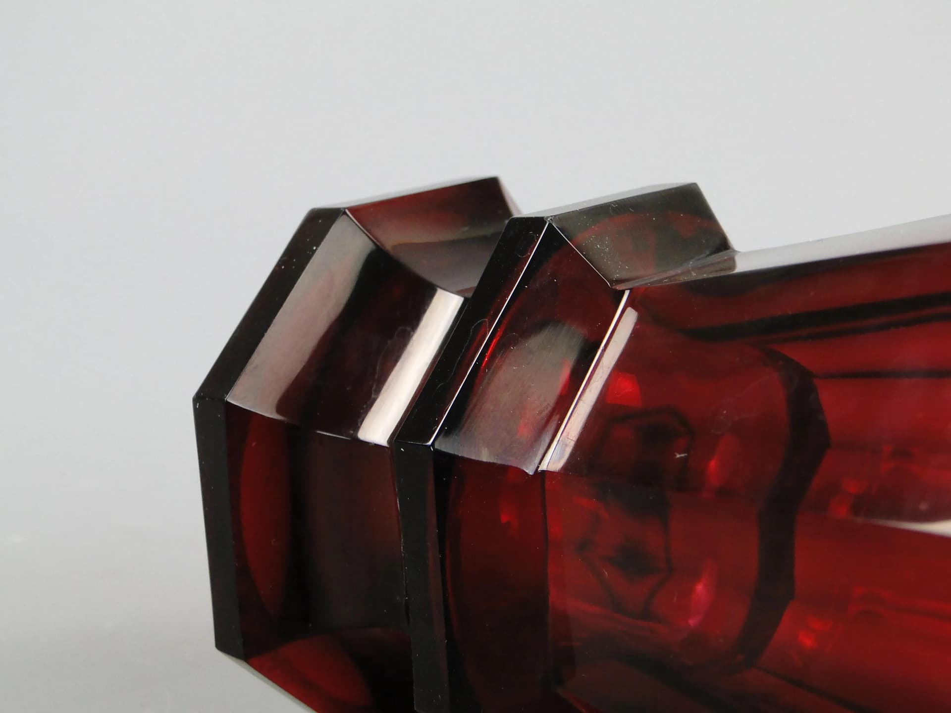 Beaker Biedermeier, ruby crystal, Austria-Hungary, 19th c. - 11183