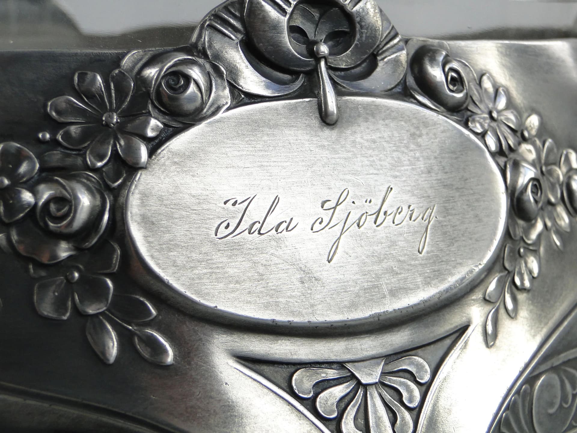 Art Nouveau jardiniere, silvered pewter, crystal glass, Quist, Germany, early 20th c. - 169680