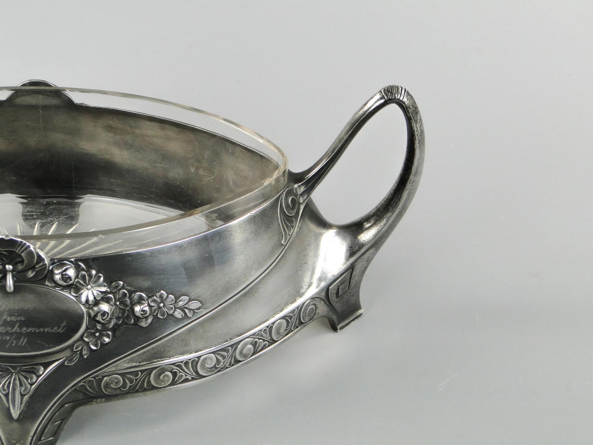 Art Nouveau jardiniere, silvered pewter, crystal glass, Quist, Germany, early 20th c. - 169676