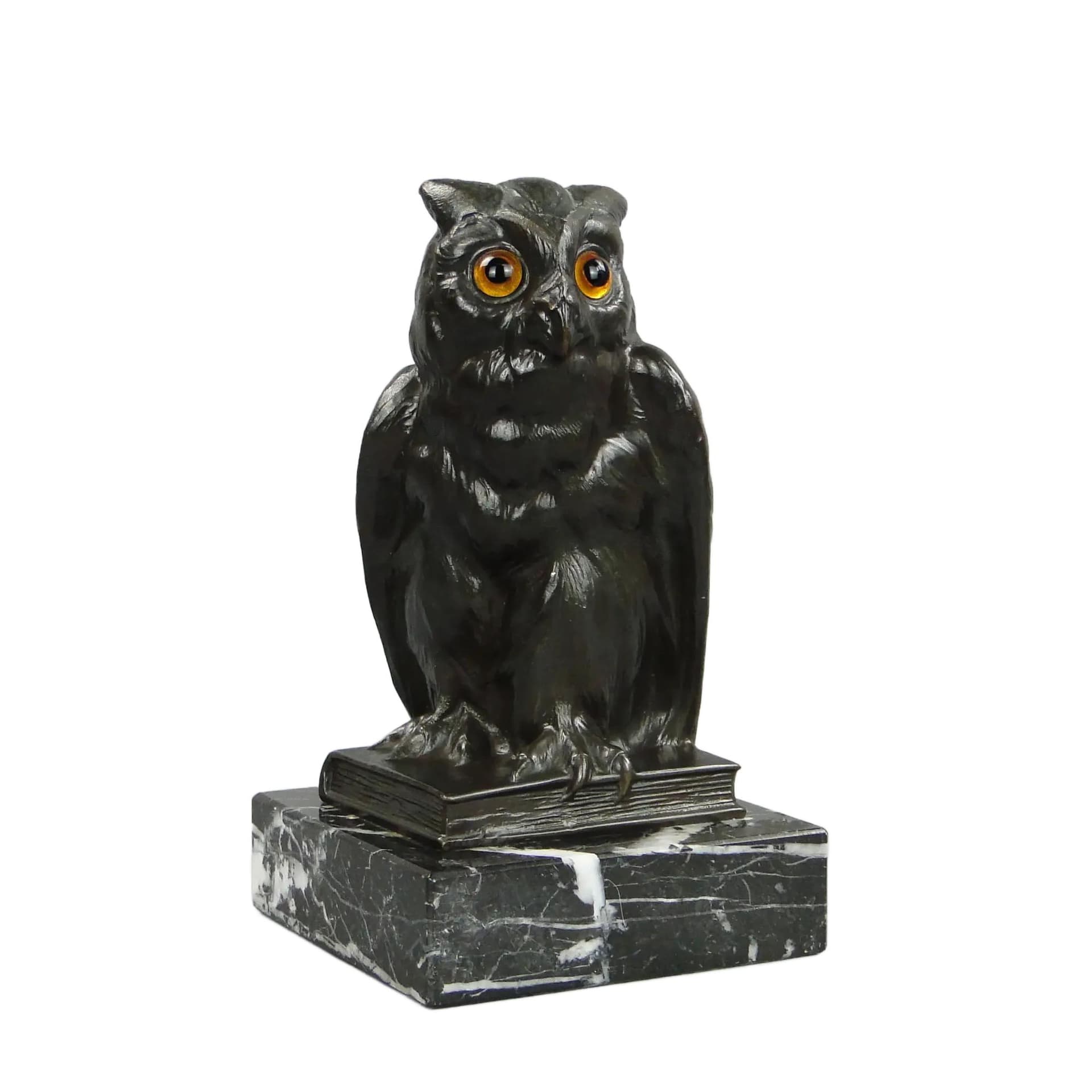 Figura sowy, art déco, metal brązowy ciemny, marmur czarny, Austria, lata 20.