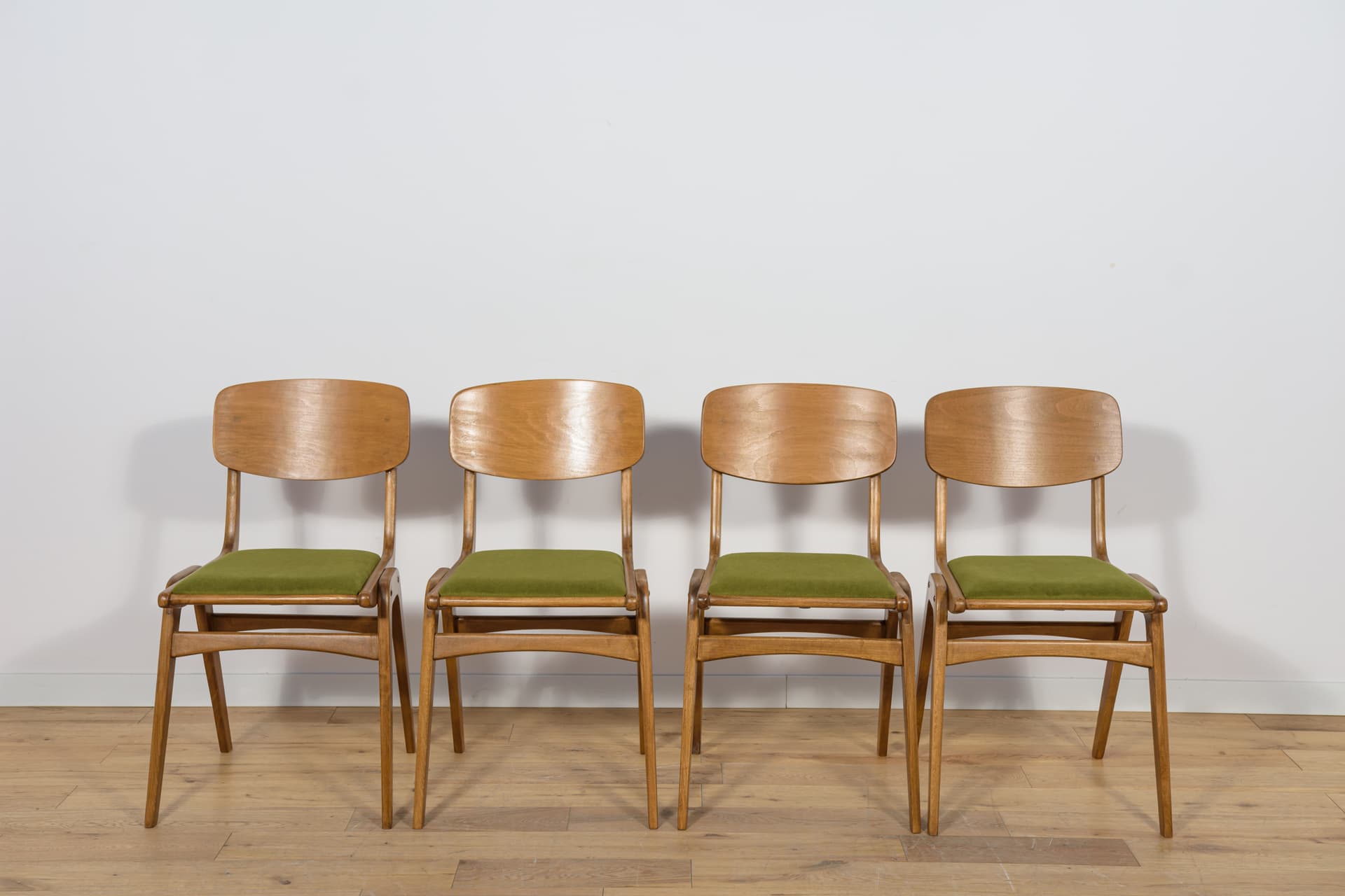 Set of four chairs Bumerang type 229XB, brown beech, green fabric, Poland, 1960s. - 170050