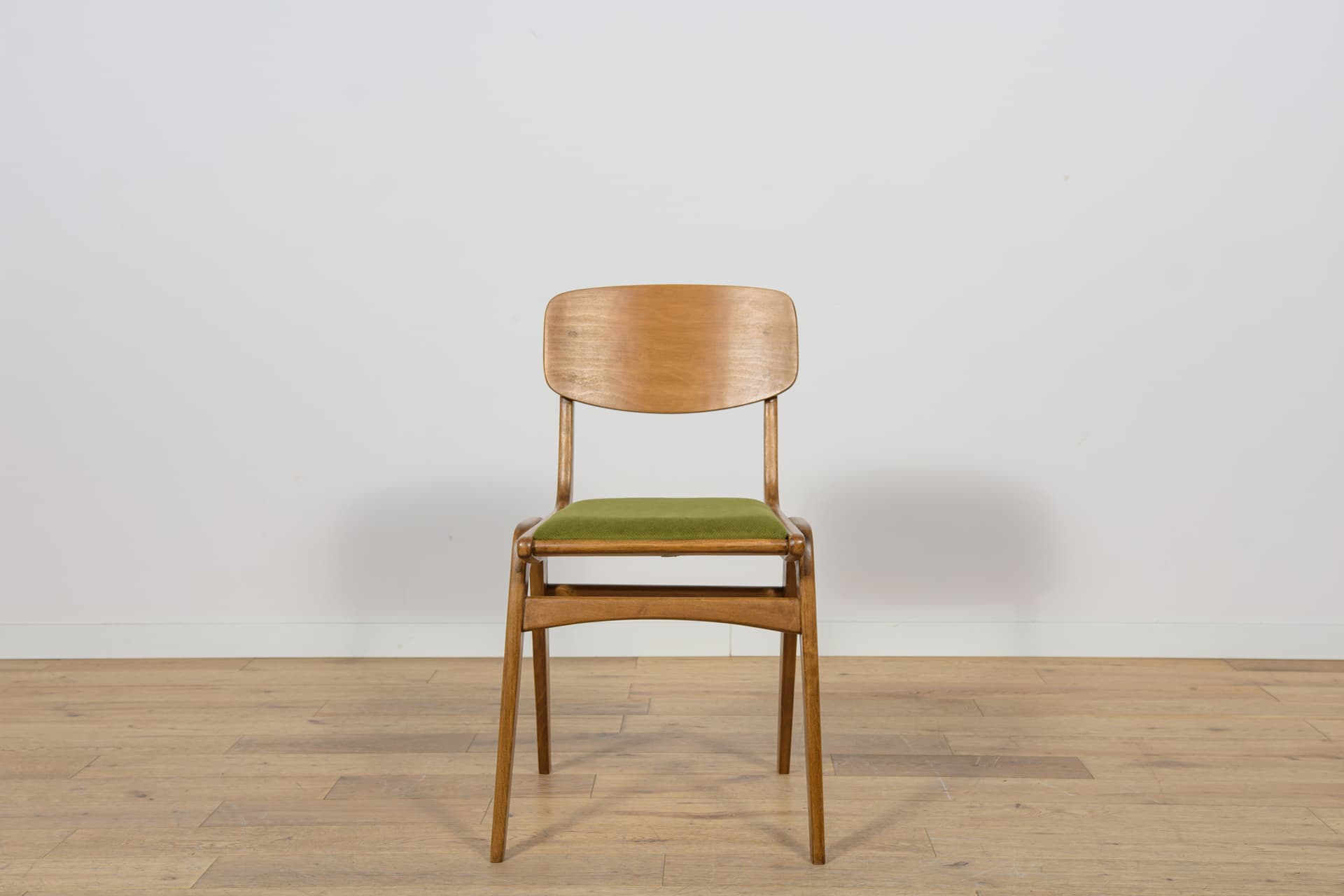Set of four chairs Bumerang type 229XB, brown beech, green fabric, Poland, 1960s. - 170052