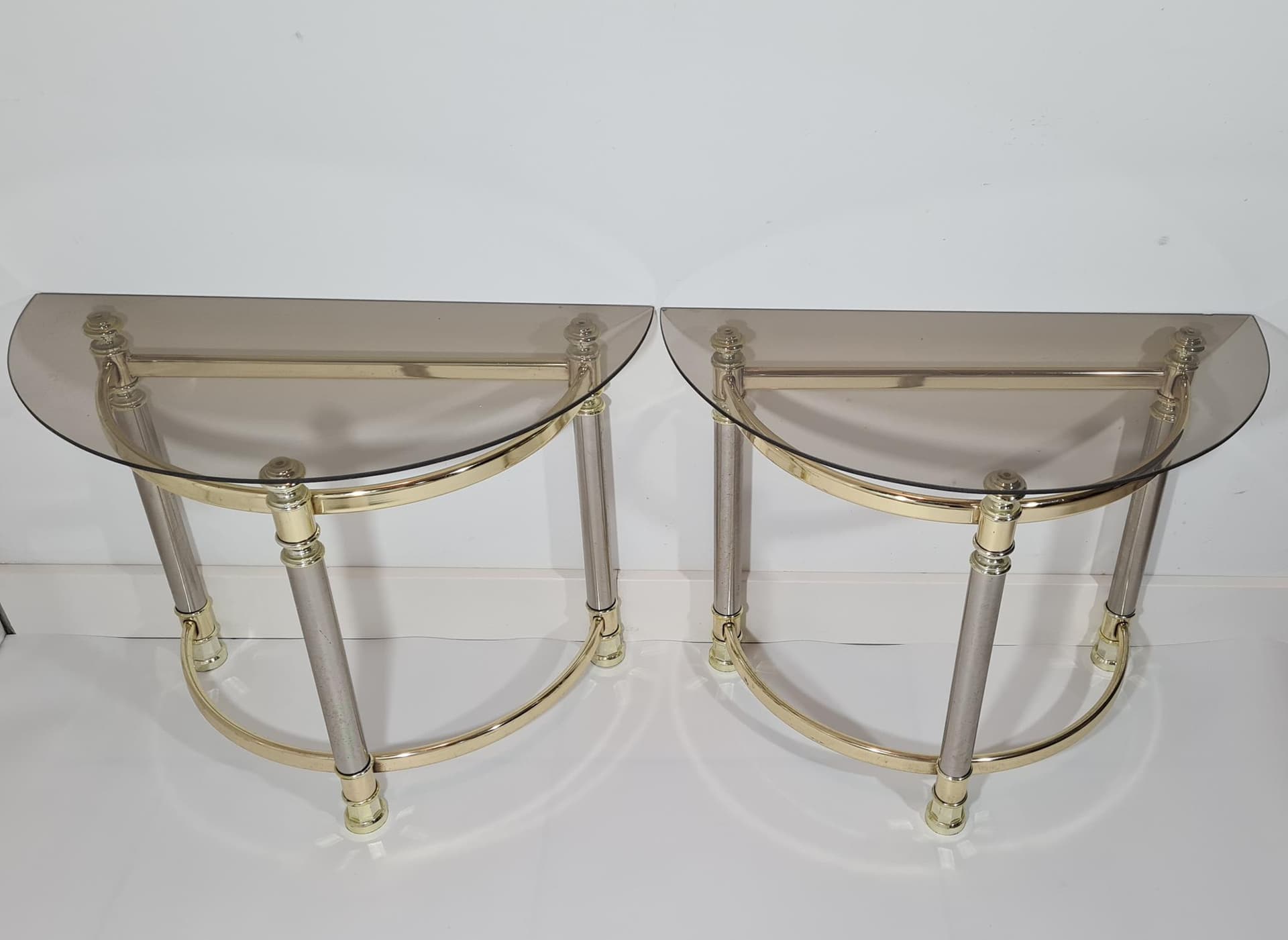 Pair of side tables Hollywood Regency, smoked glass, golden brass, silver chrome steel, Italy, 1970s. - 170111